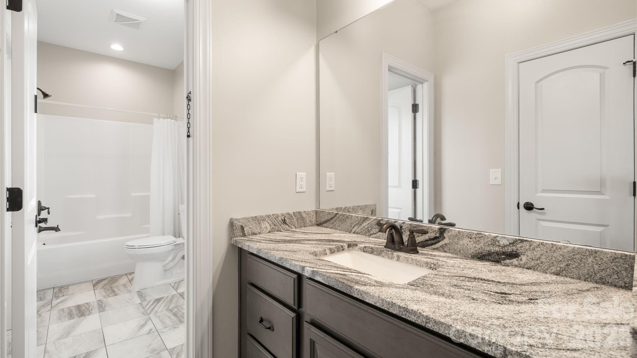 Single Family Residence at 1055 Cedar Grove Road, Clover, photo 21 of 38