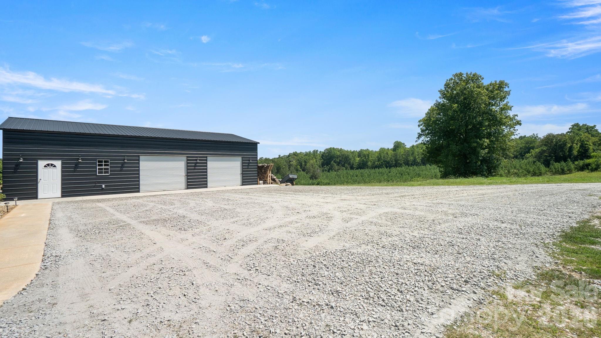 Single Family Residence at 1055 Cedar Grove Road, Clover, photo 27 of 38