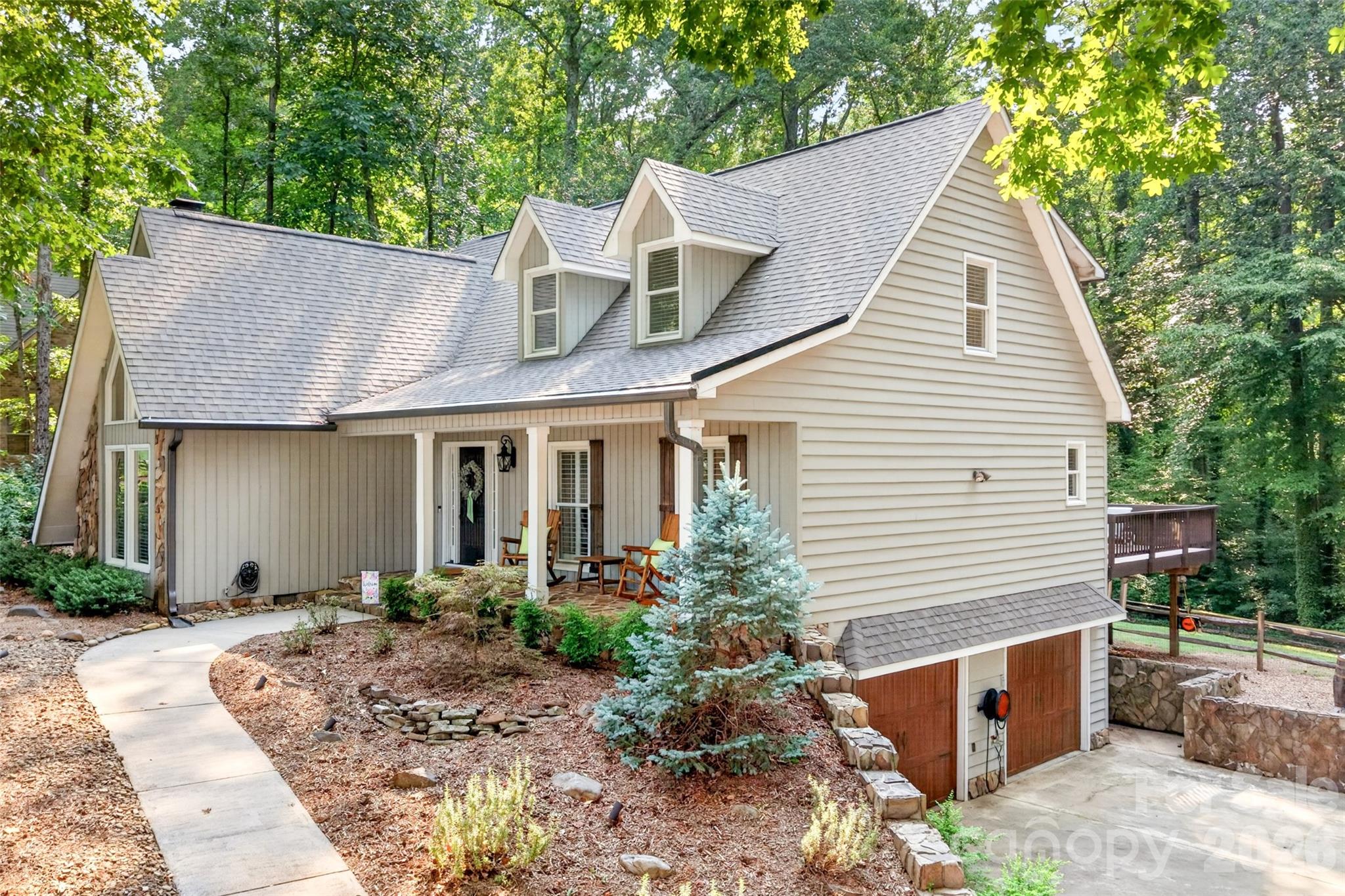 Drive under Oversized Garage and storage - 1345 Gaston Day School Road, Gastonia