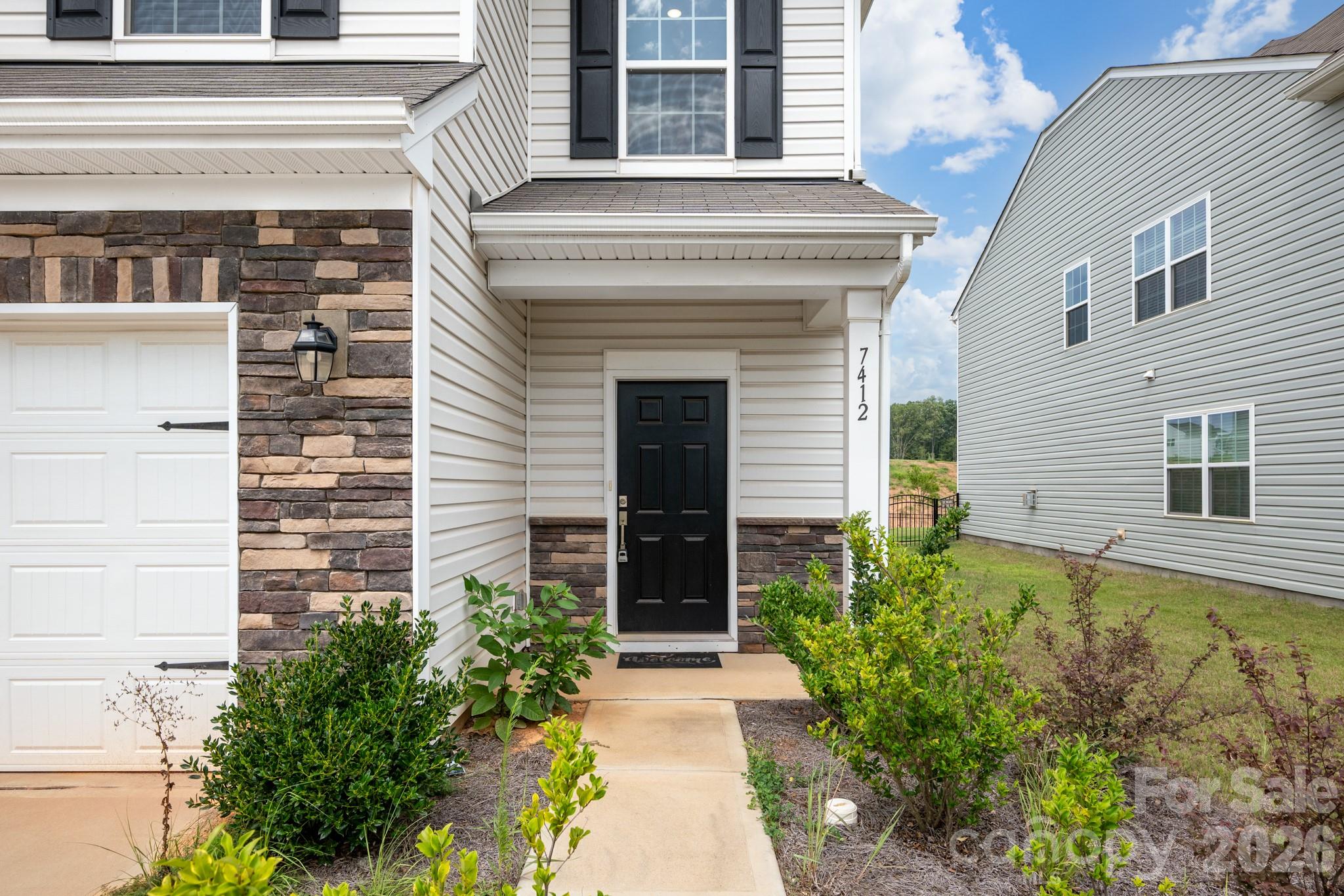 Single Family Residence at 7412 Echoing Hills Lane, Maiden, photo 3 of 29