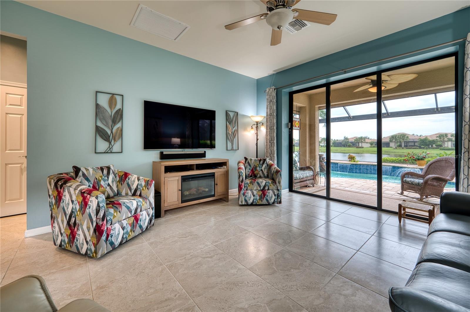 Single Family Residence at 17044 KENTON TER, BRADENTON, photo 11 of 66