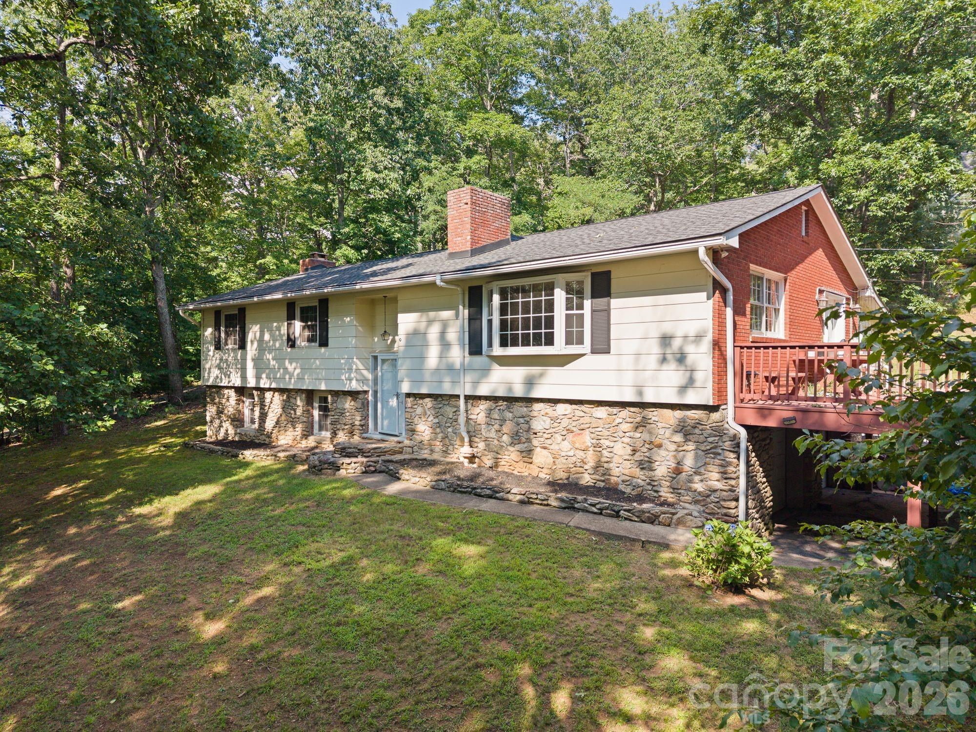 Single Family Residence at 233 Church Road, Fairview, photo 31 of 40