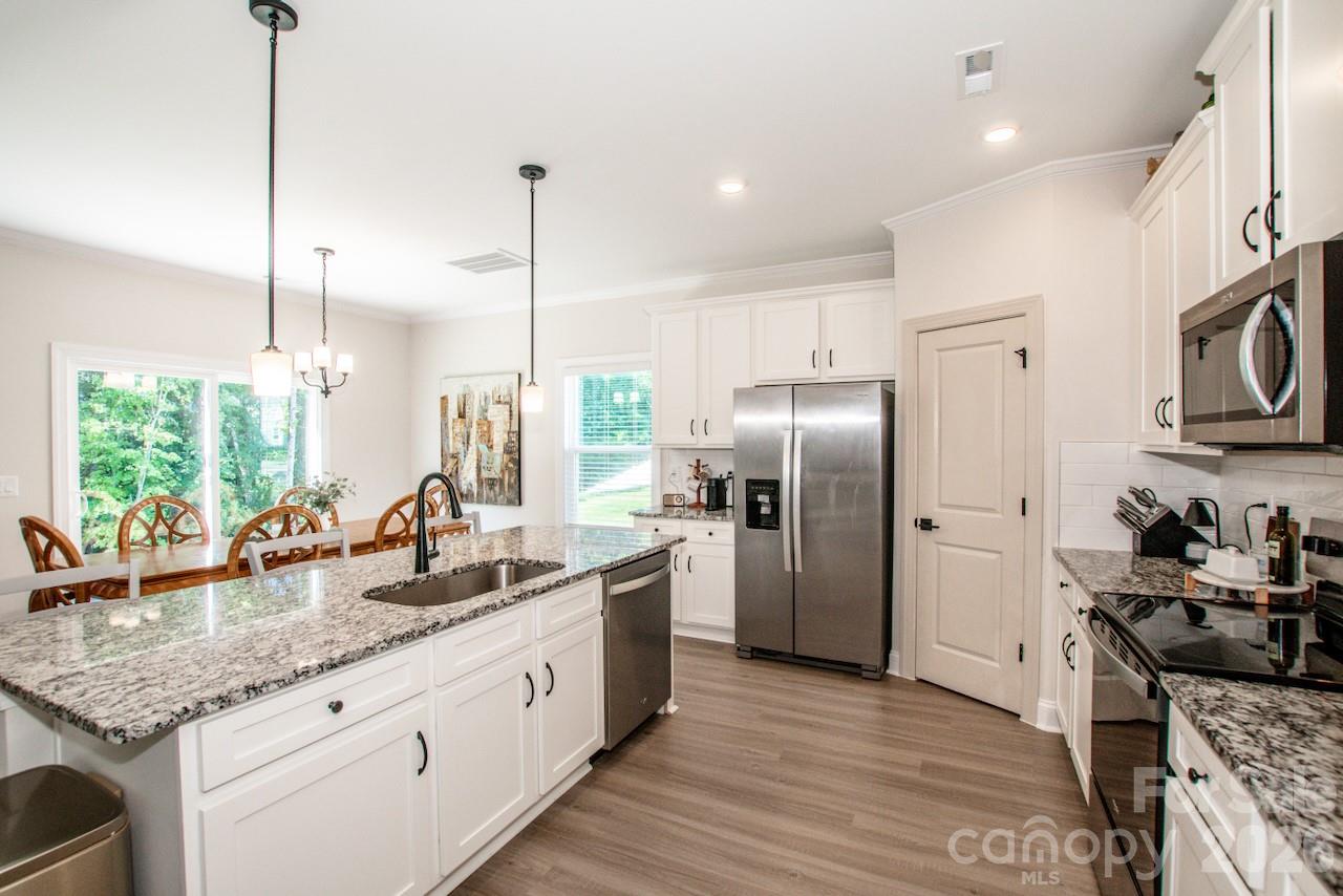 Single Family Residence at 119 Brixham Loop, Troutman, photo 15 of 40