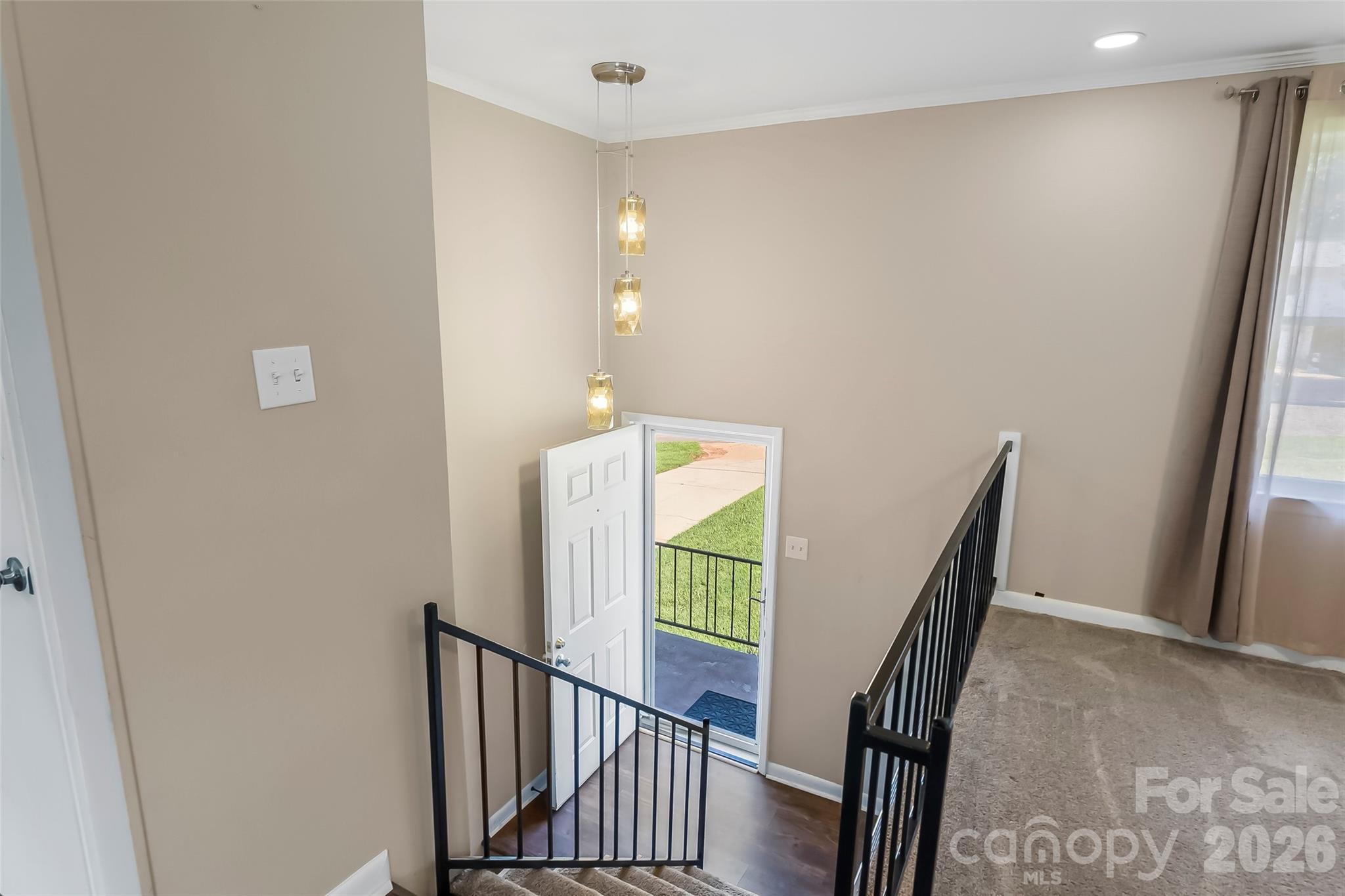 Spilt Level Living - 4405 Landing Court, Hickory