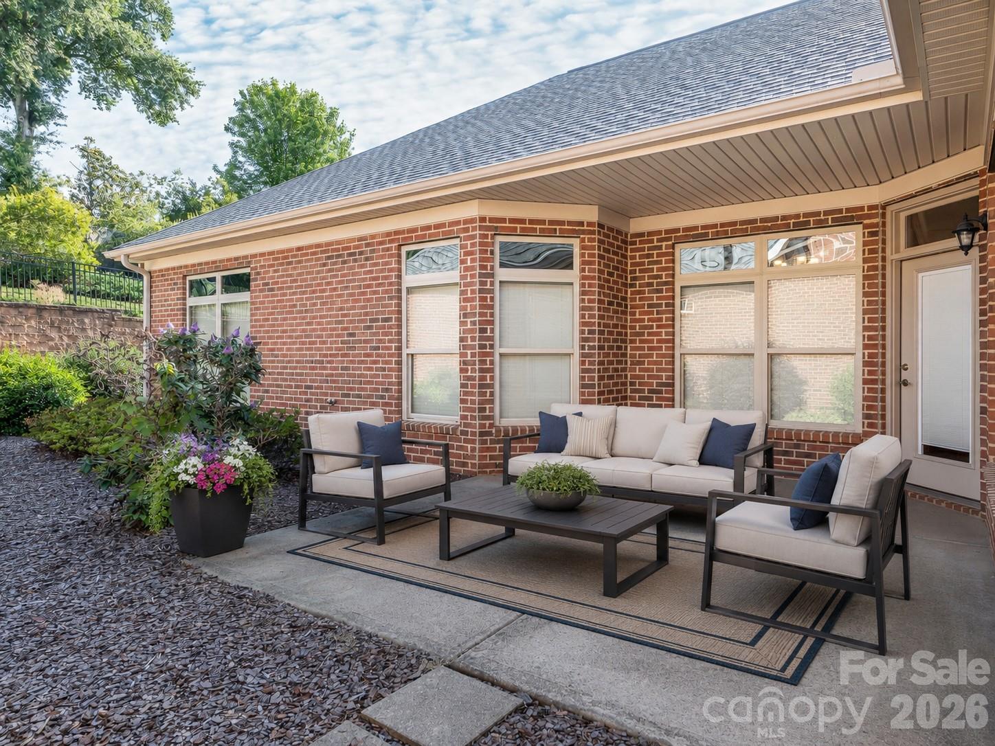 Virtually staged patio - 4534 Ideal Way, Harrisburg