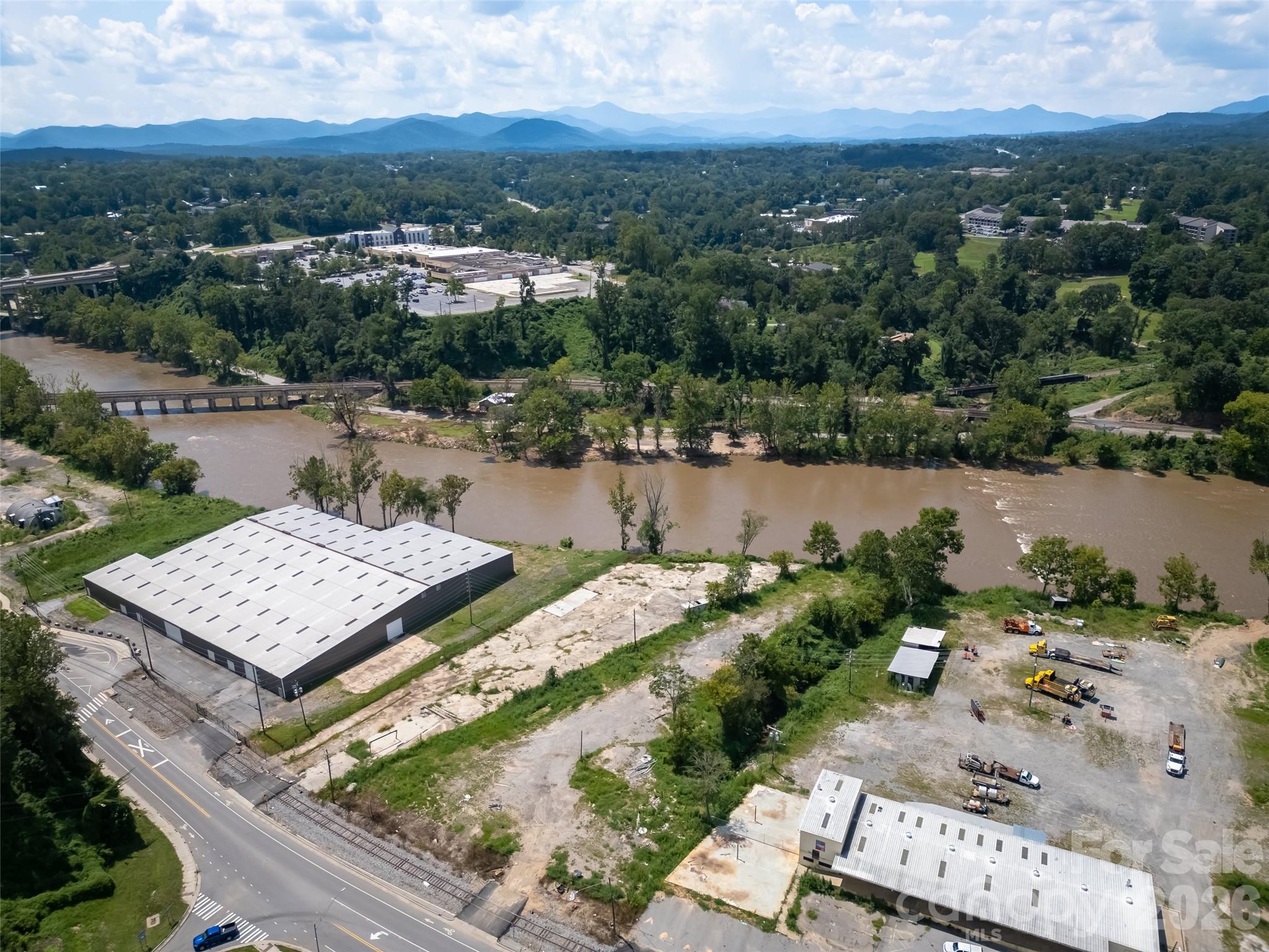 Unimproved Commercial at 458 Riverside Drive, Asheville, photo 4 of 6