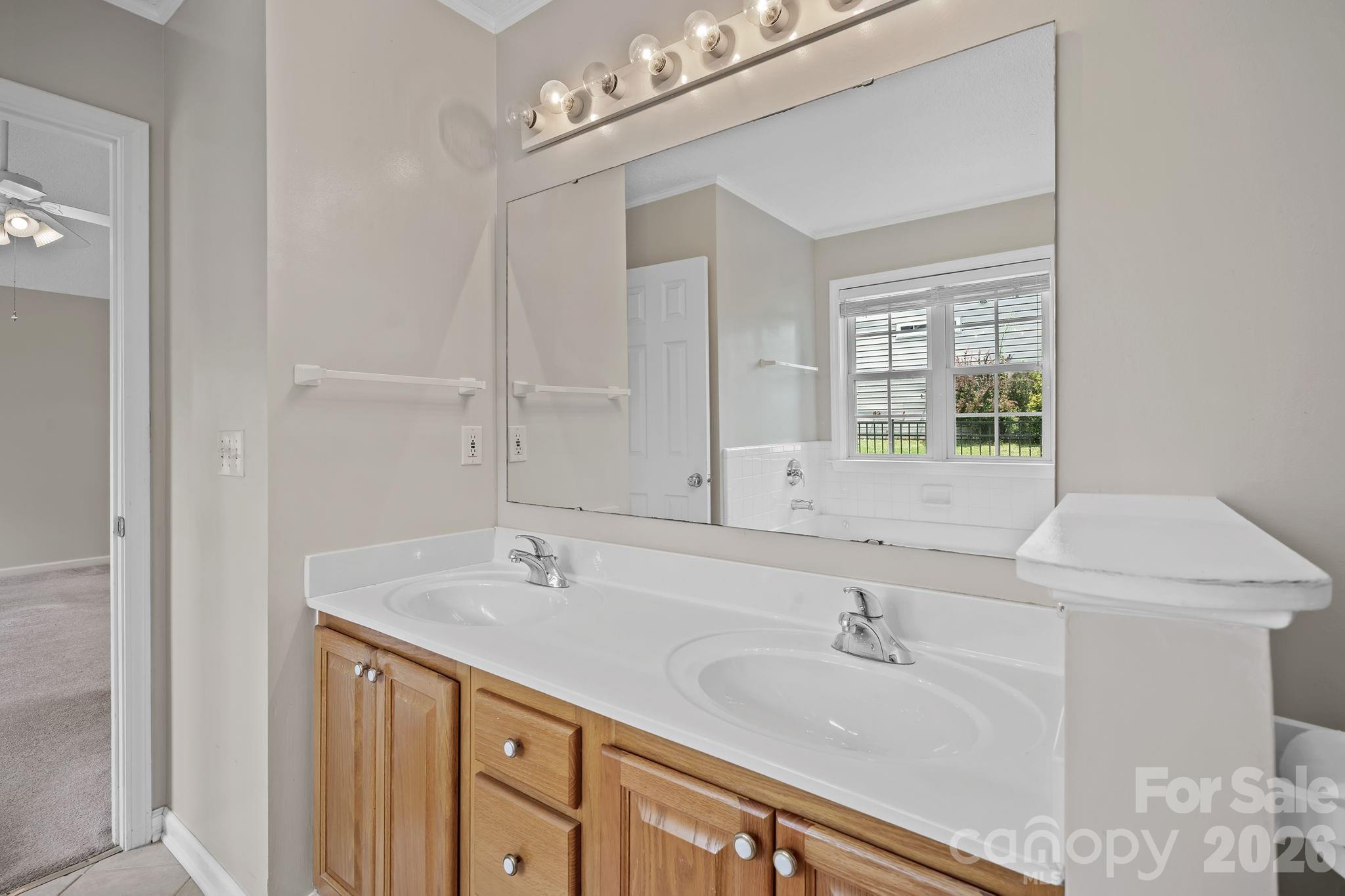 Single Family Residence at 200 Planters Creek Road, Fletcher, photo 18 of 39