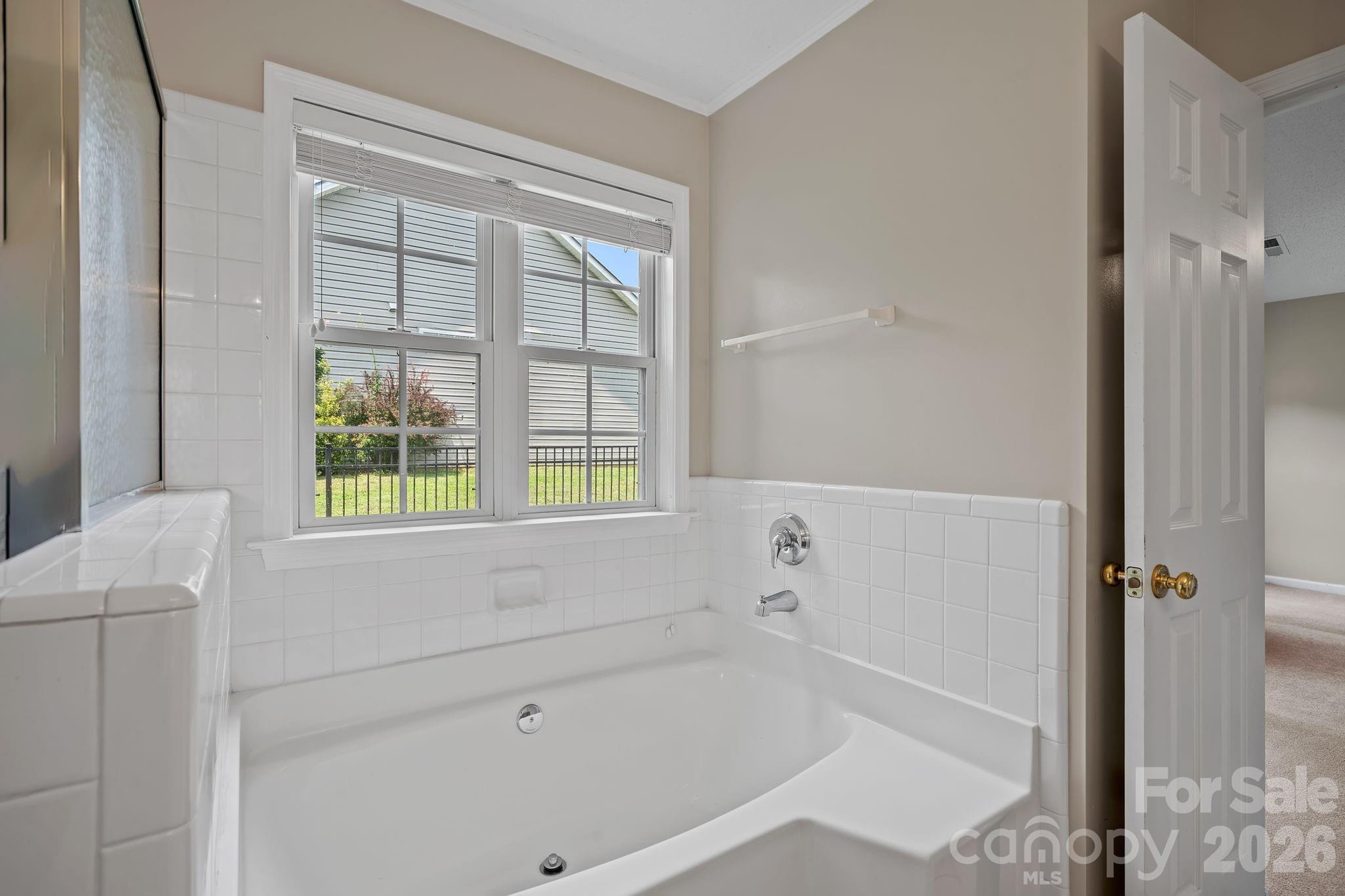 Single Family Residence at 200 Planters Creek Road, Fletcher, photo 19 of 39