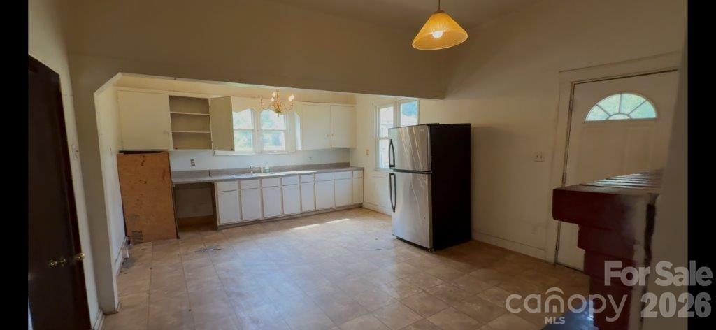 Single Family Residence at 614 Saluda Road, Chester, photo 4 of 18
