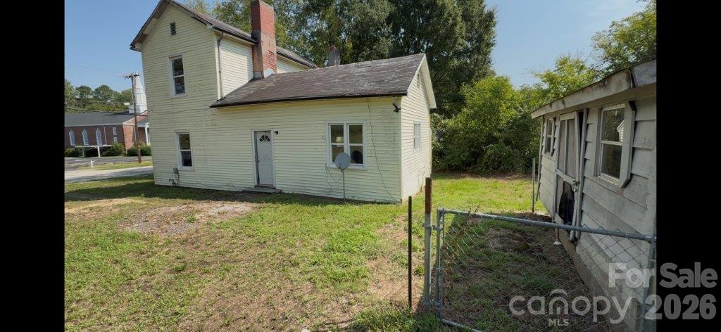 Single Family Residence at 614 Saluda Road, Chester, photo 15 of 18