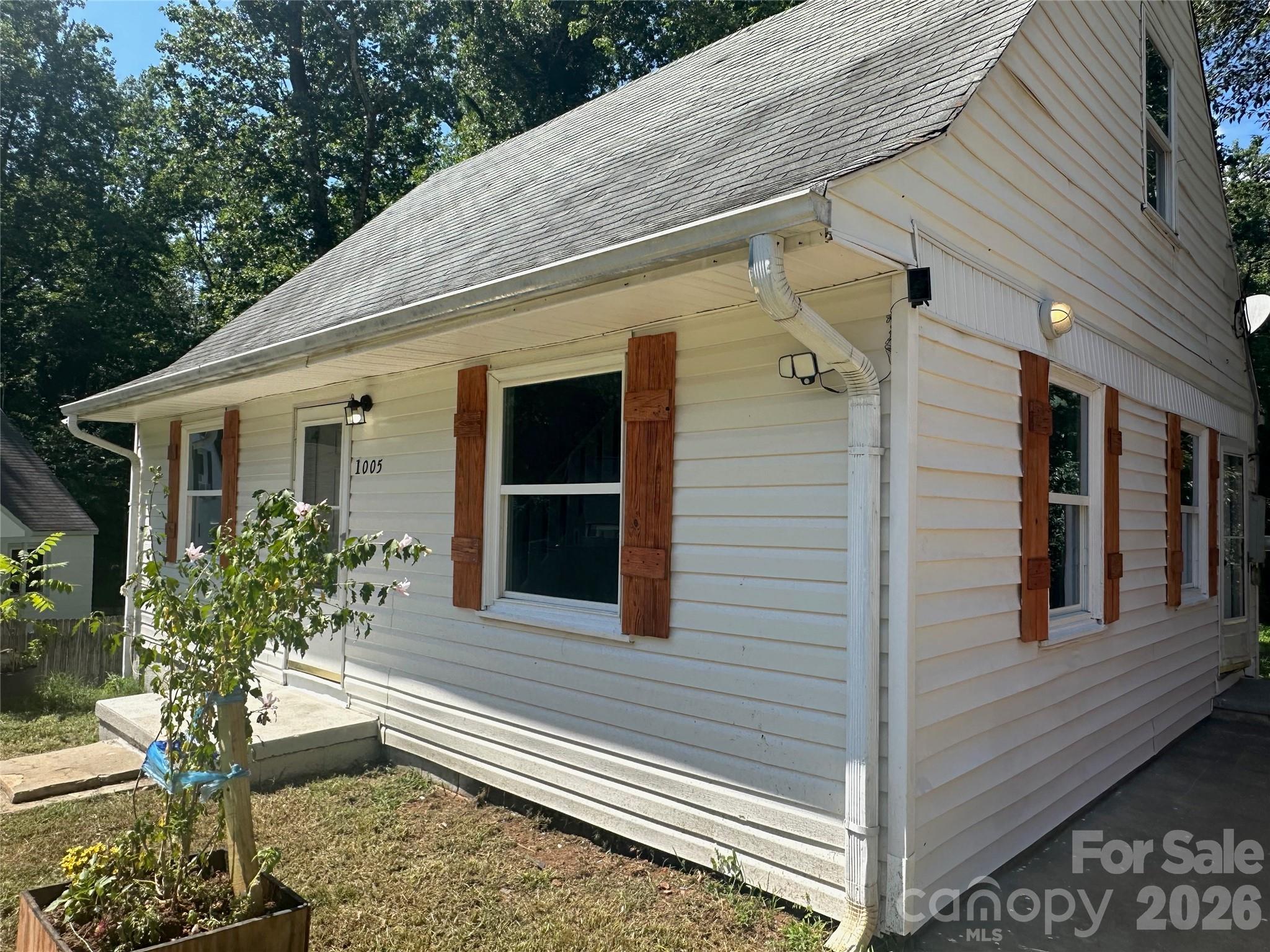 Exterior - 1005 William Drive, Winston Salem