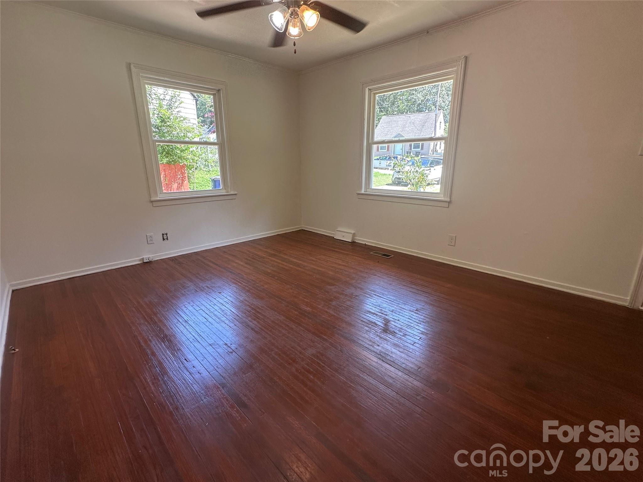 Living room - 1005 William Drive, Winston Salem