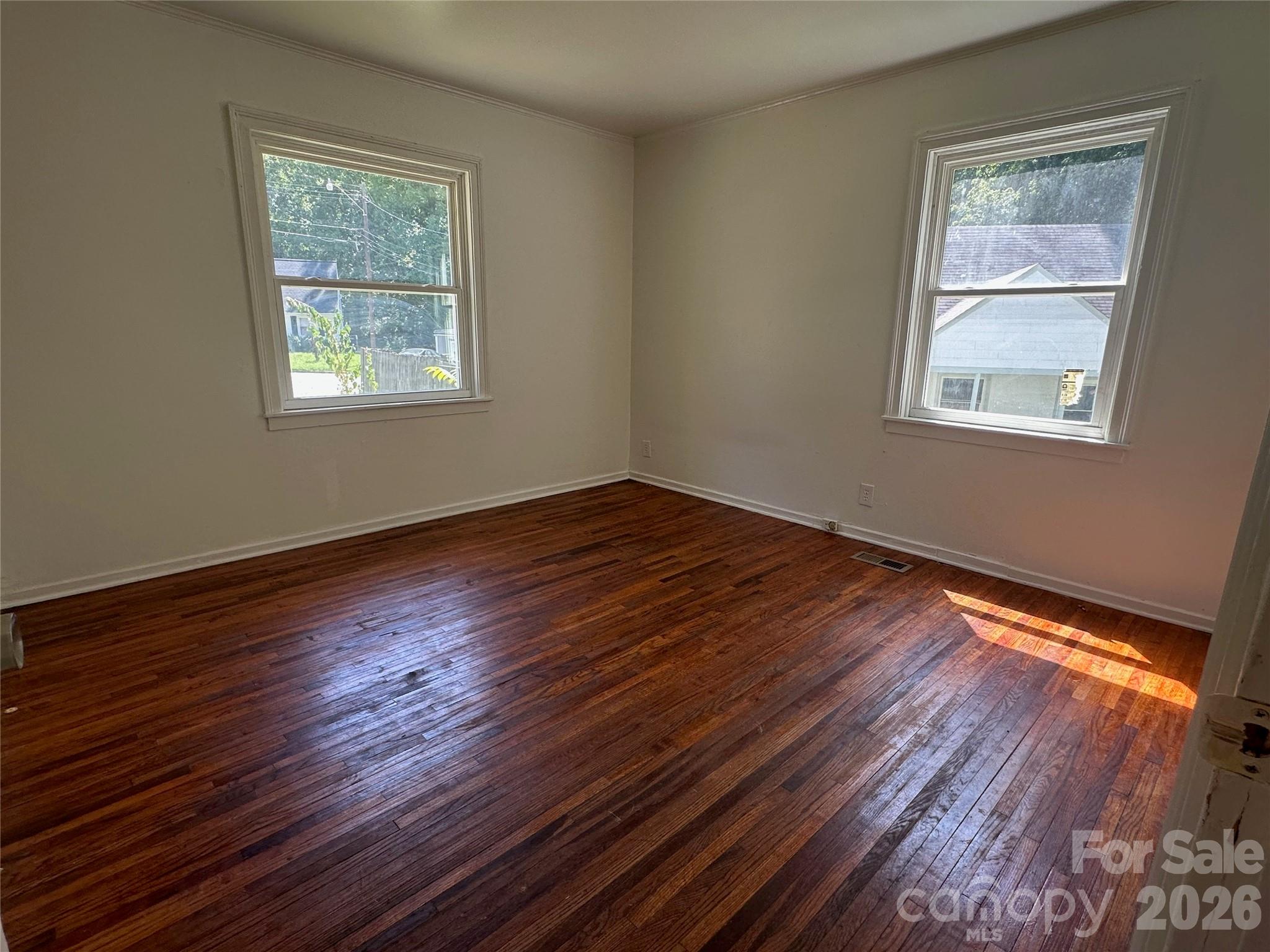 Main level bedroom - 1005 William Drive, Winston Salem