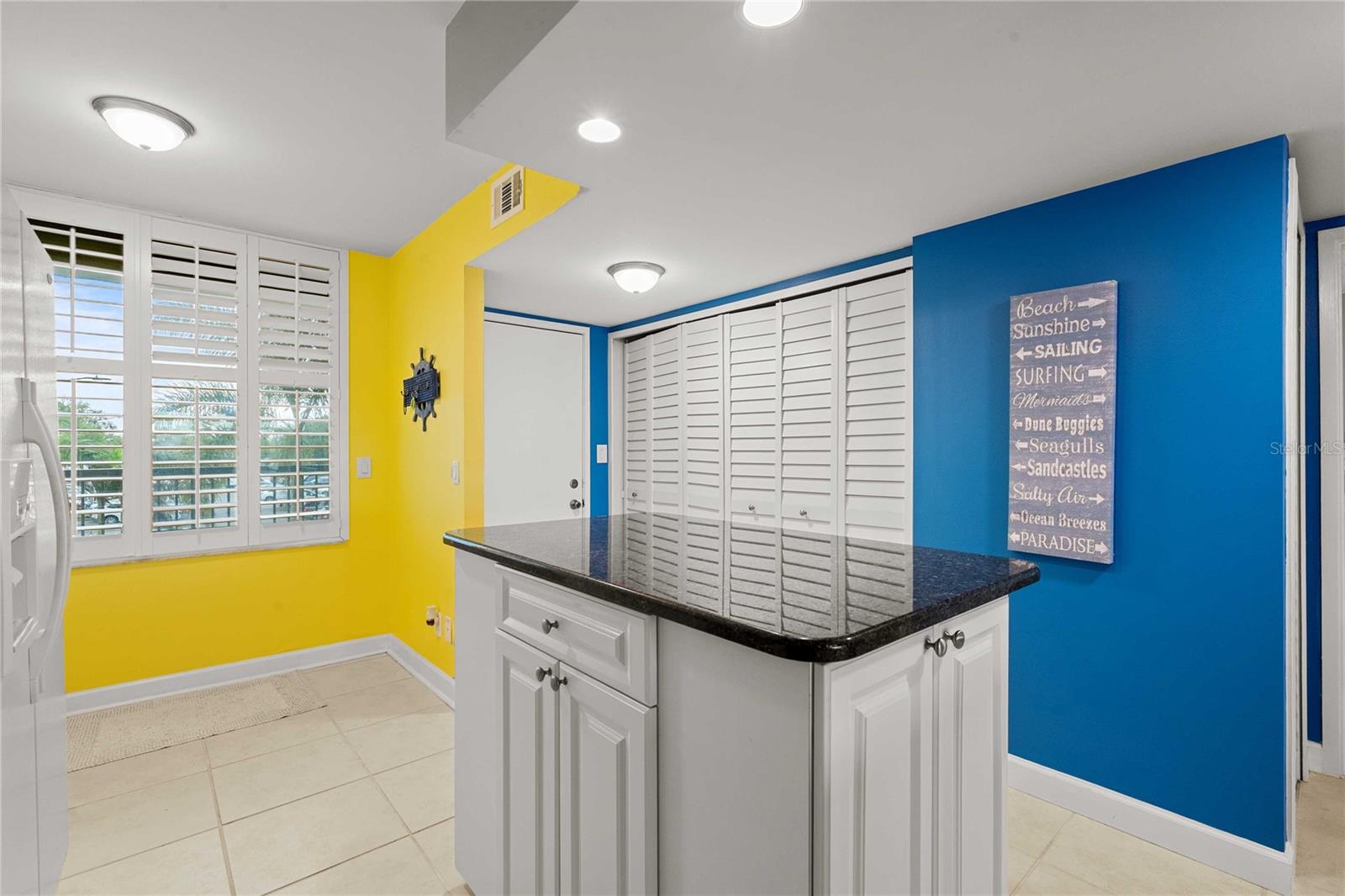 Condominium at 9525 BLIND PASS RD #206, ST PETERSBURG, photo 6 of 49
