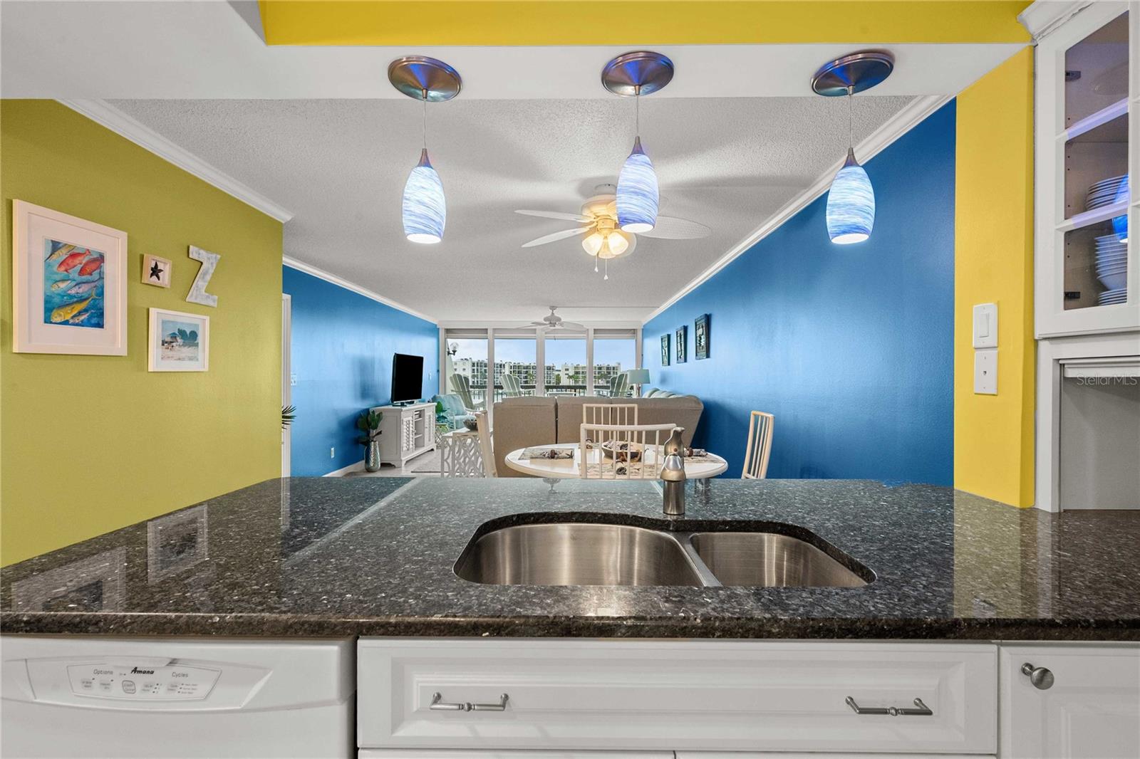 Condominium at 9525 BLIND PASS RD #206, ST PETERSBURG, photo 8 of 49