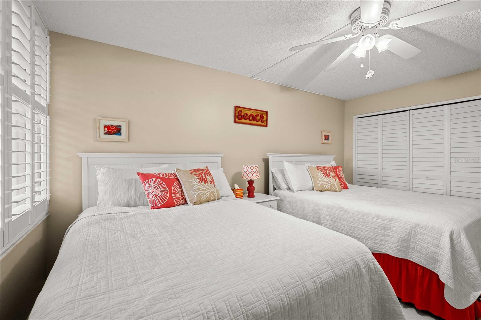Condominium at 9525 BLIND PASS RD #206, ST PETERSBURG, photo 14 of 49
