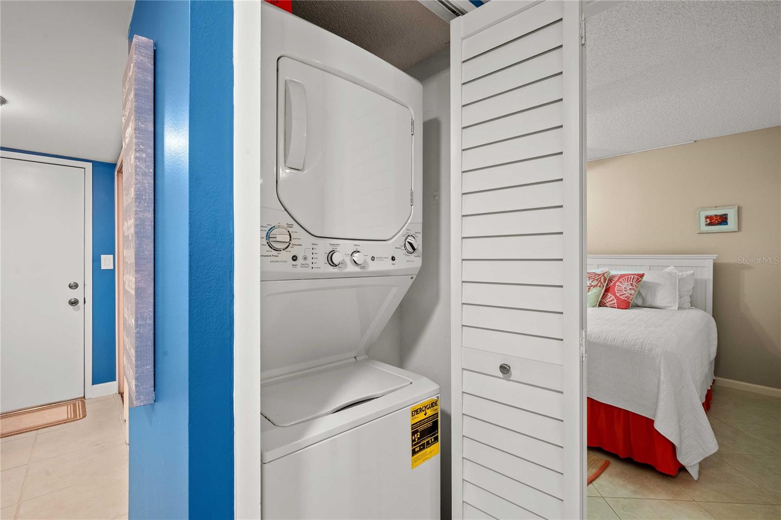 Condominium at 9525 BLIND PASS RD #206, ST PETERSBURG, photo 15 of 49