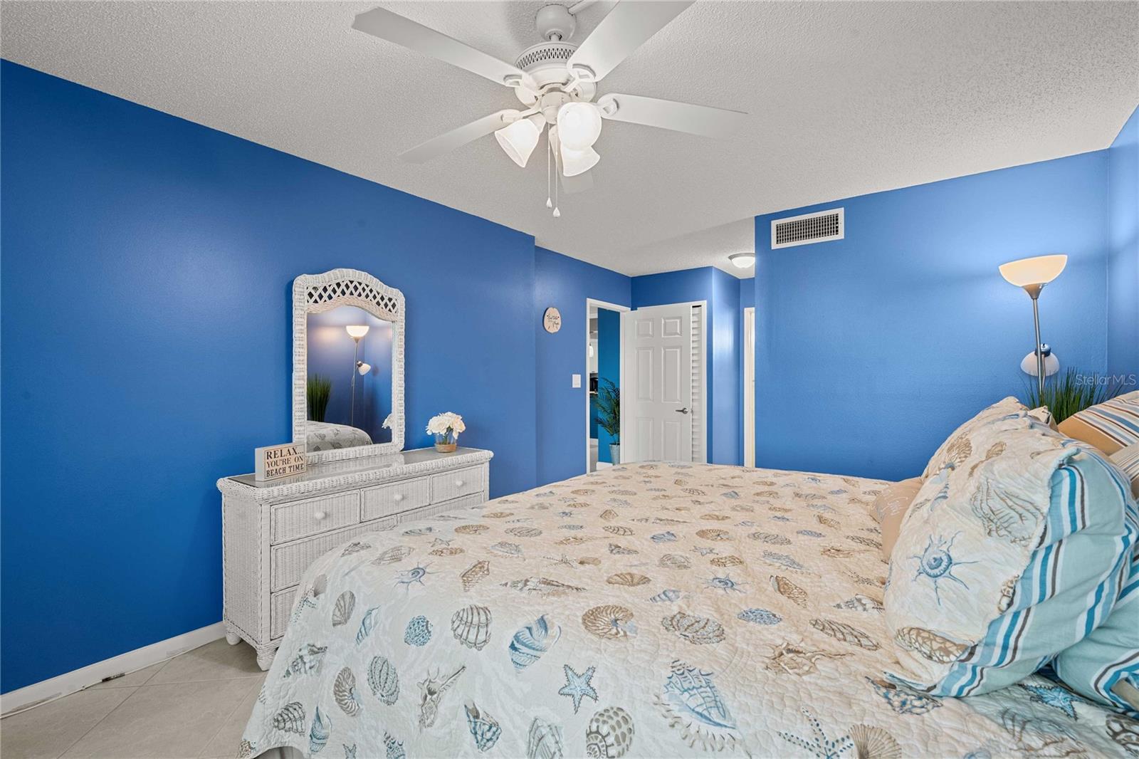 Condominium at 9525 BLIND PASS RD #206, ST PETERSBURG, photo 23 of 49