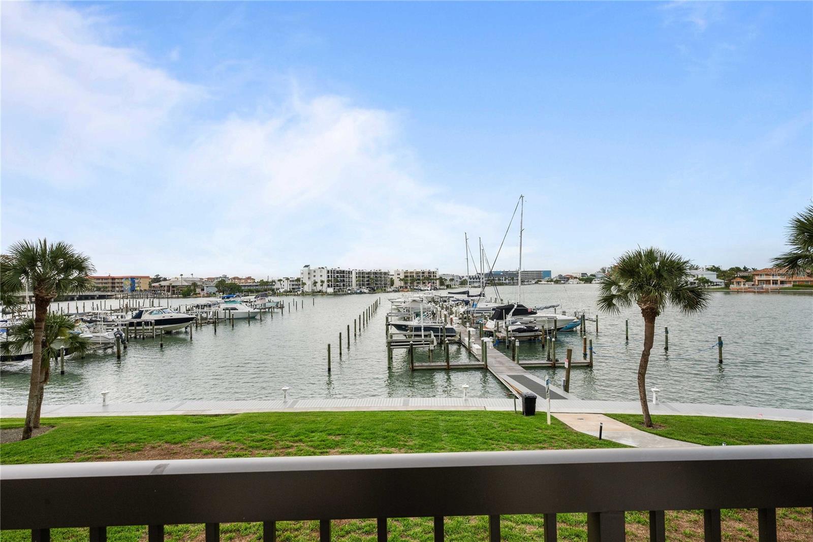 Condominium at 9525 BLIND PASS RD #206, ST PETERSBURG, photo 27 of 49