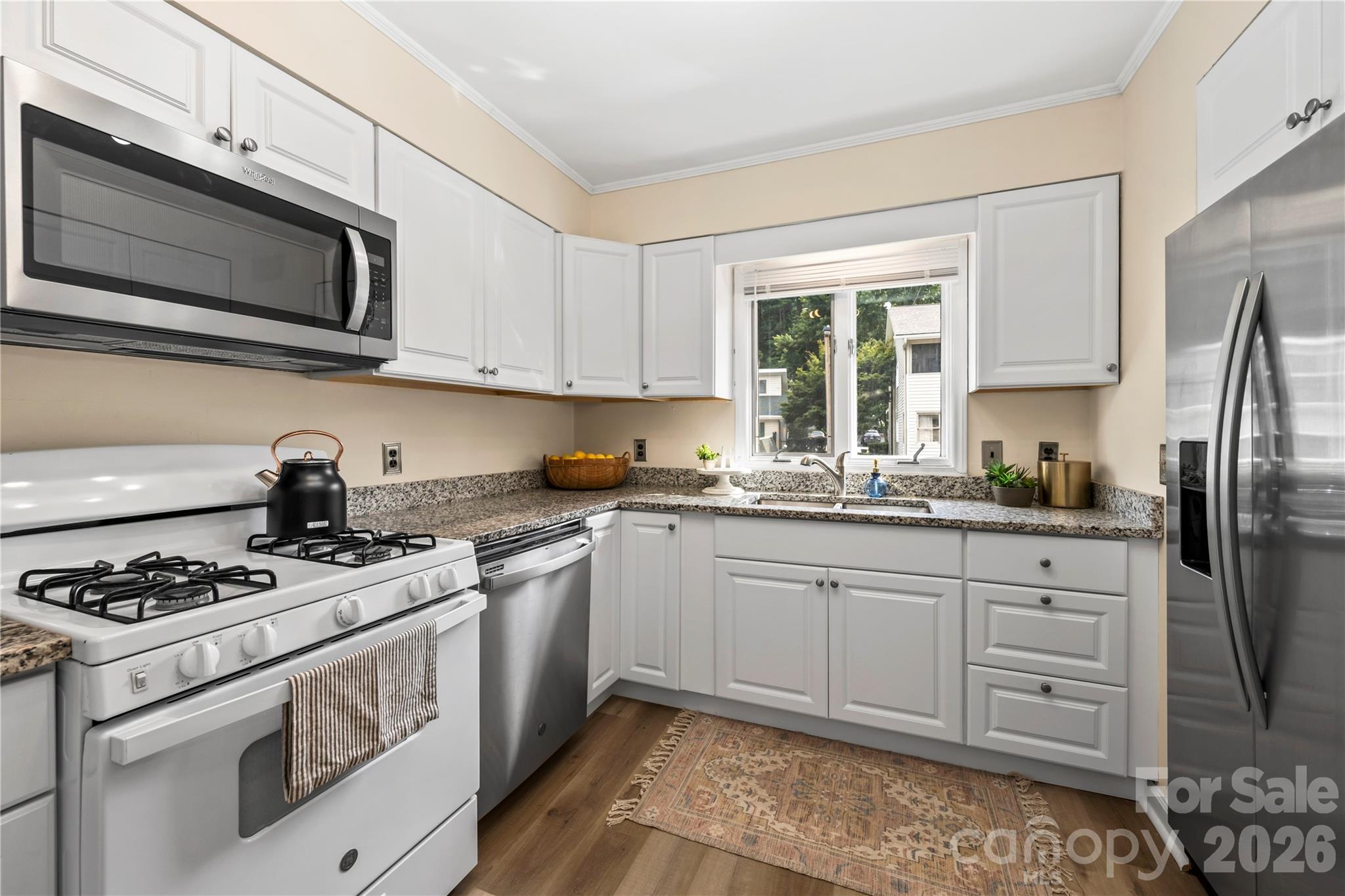 Kitchen 2 - 181 N Britton Creek Court, Hendersonville