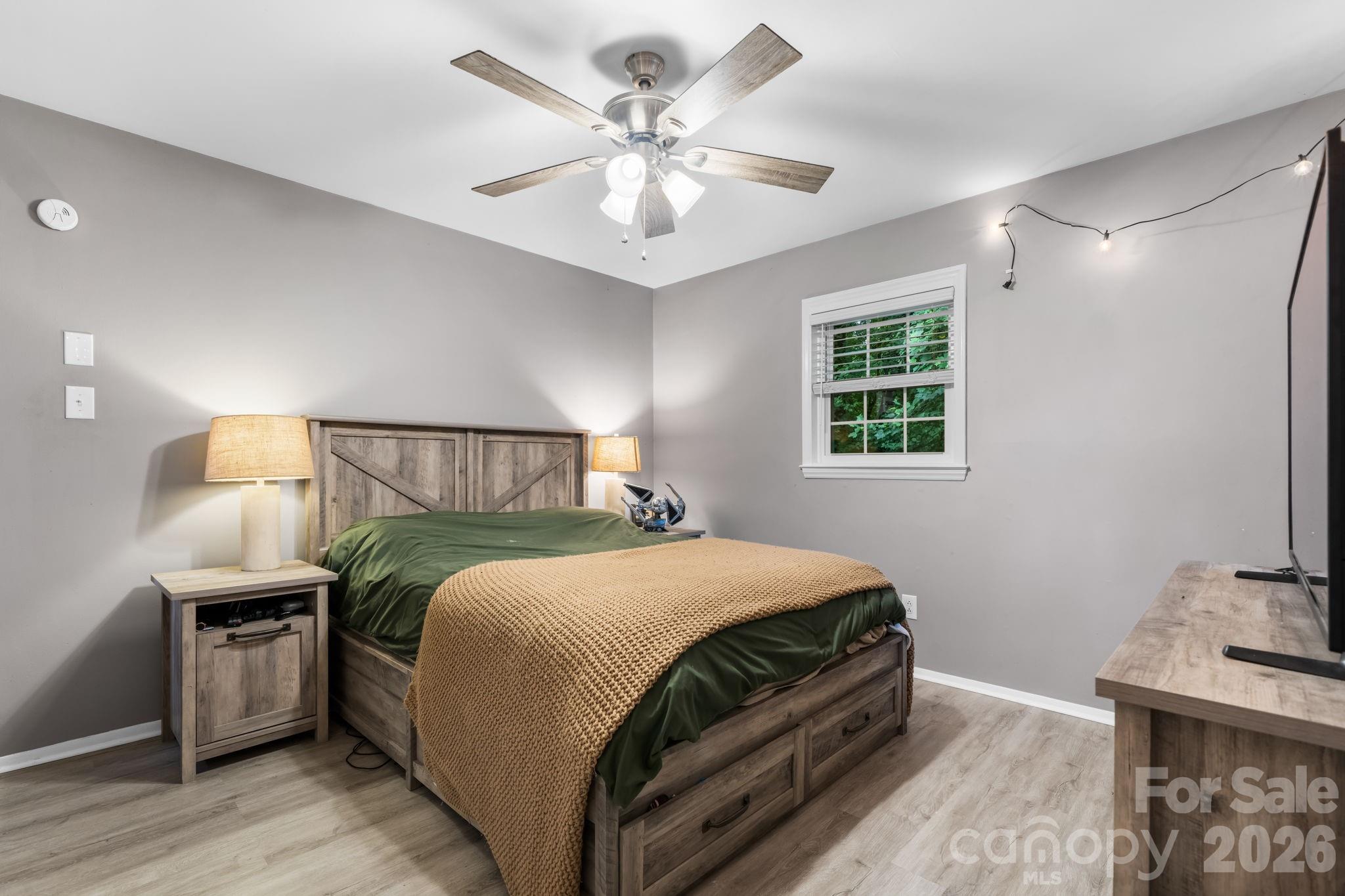 Single Family Residence at 1172 Sunset Court, Conover, photo 10 of 32