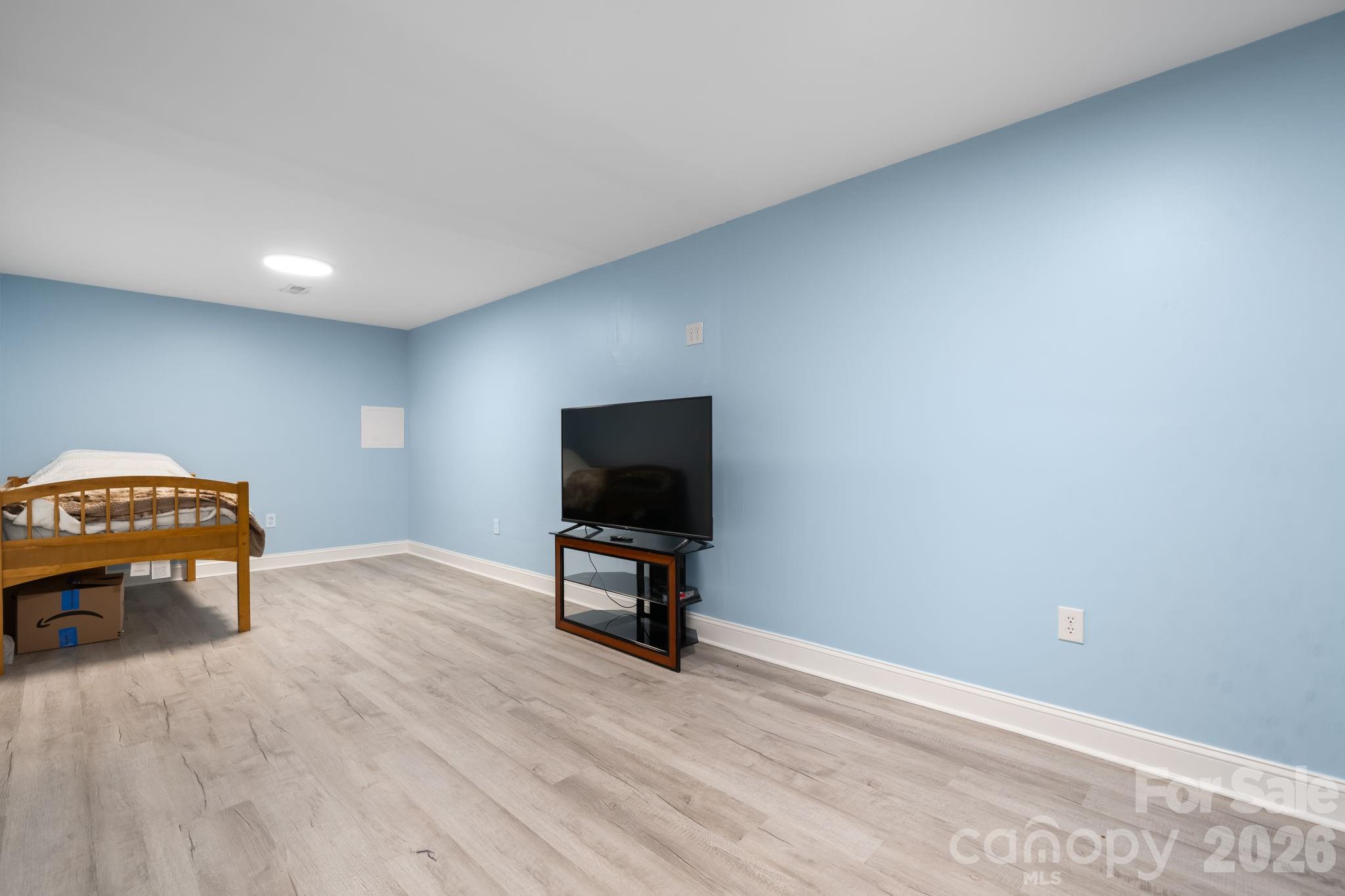 Single Family Residence at 1172 Sunset Court, Conover, photo 16 of 32