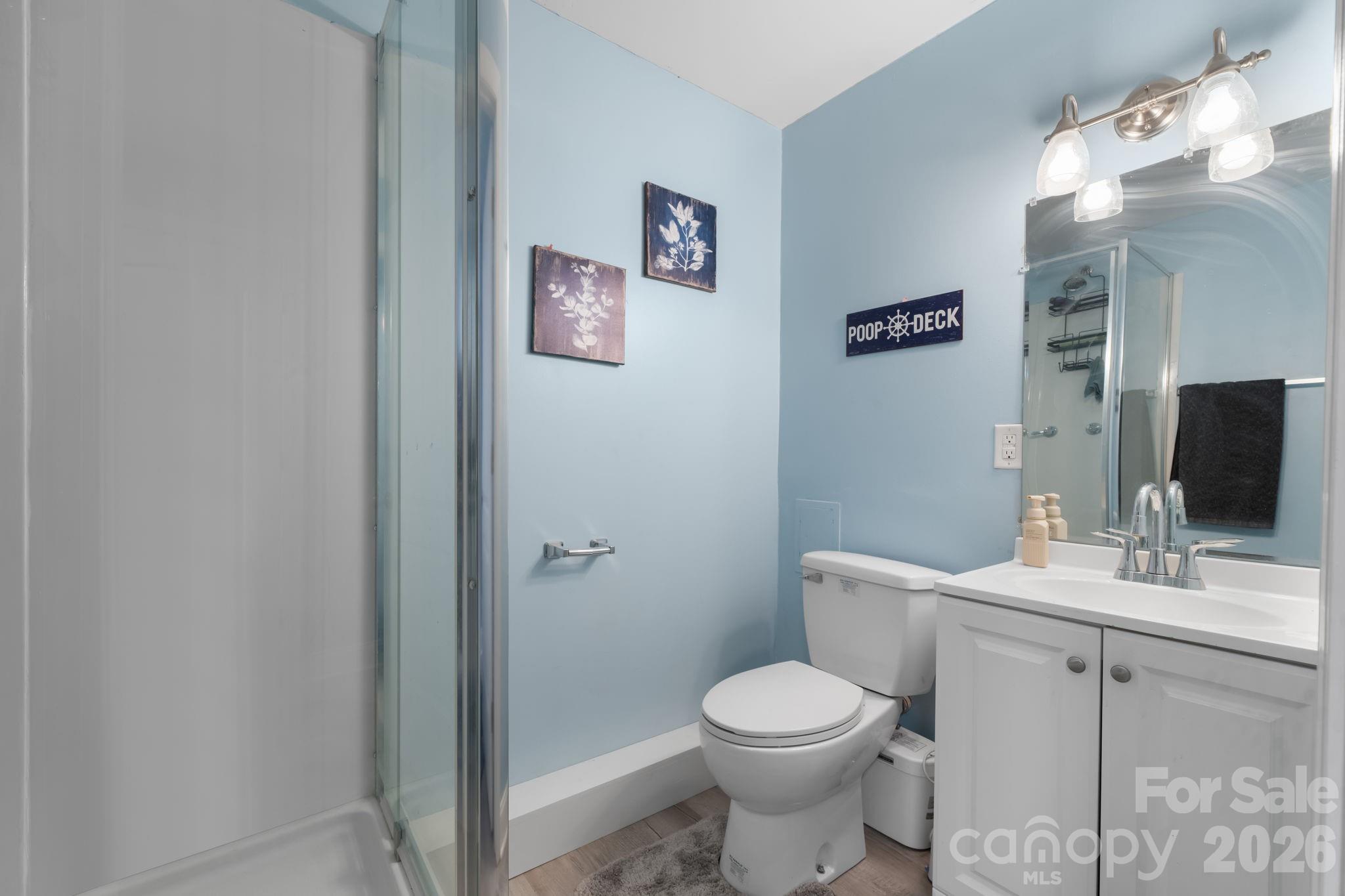 Single Family Residence at 1172 Sunset Court, Conover, photo 19 of 32