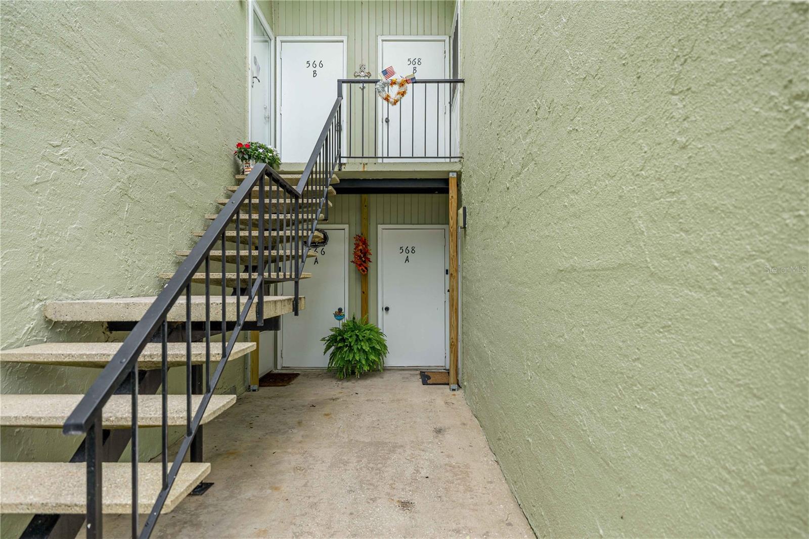 Condominium at 568 FAIRWAYS CIR #A, OCALA, photo 3 of 50