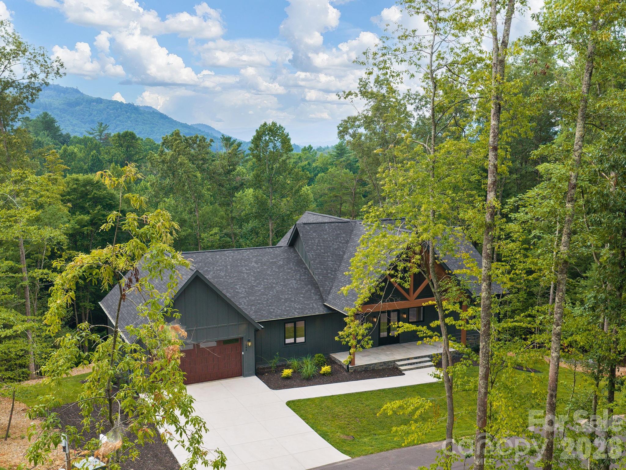 Single Family Residence at 148 Reserve Way, Hendersonville, photo 25 of 30