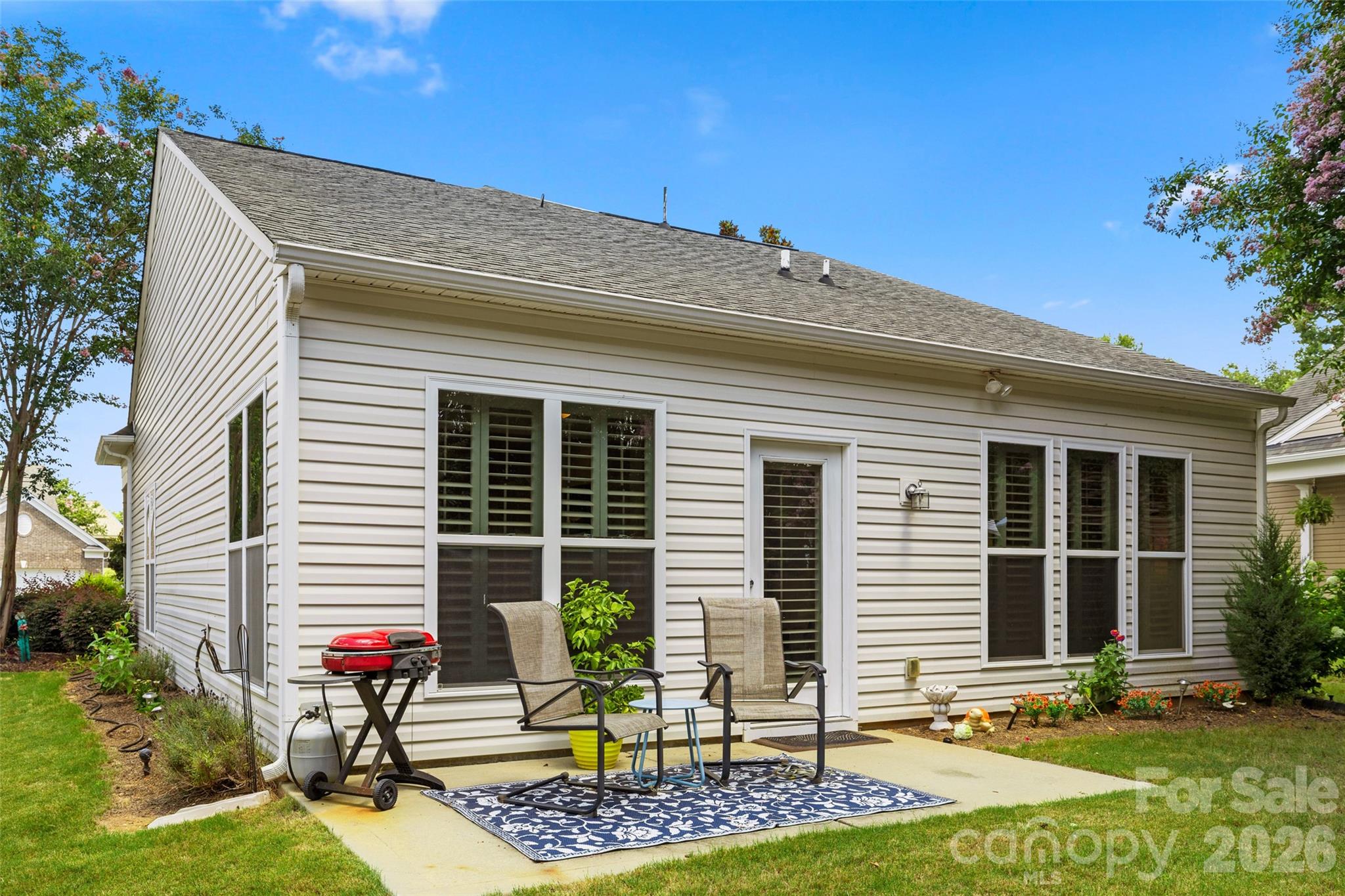 Single Family Residence at 7410 Carolina Jessamine Court, Fort Mill, photo 23 of 41