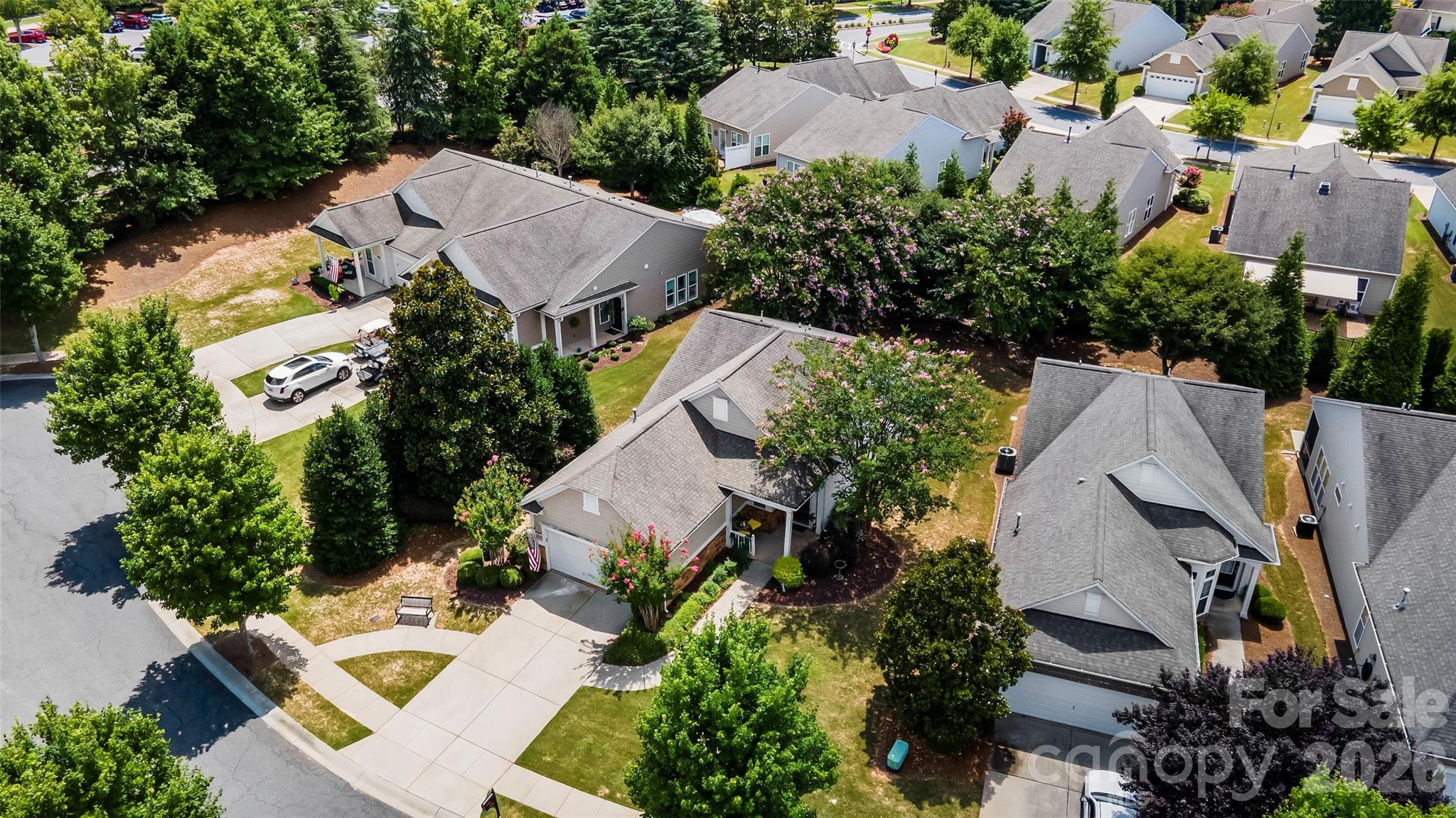 Single Family Residence at 7410 Carolina Jessamine Court, Fort Mill, photo 26 of 41