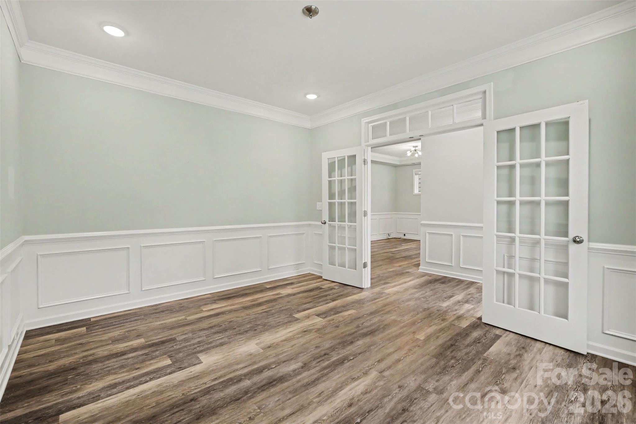 Single Family Residence at 113 Stowe Road, Belmont, photo 17 of 42
