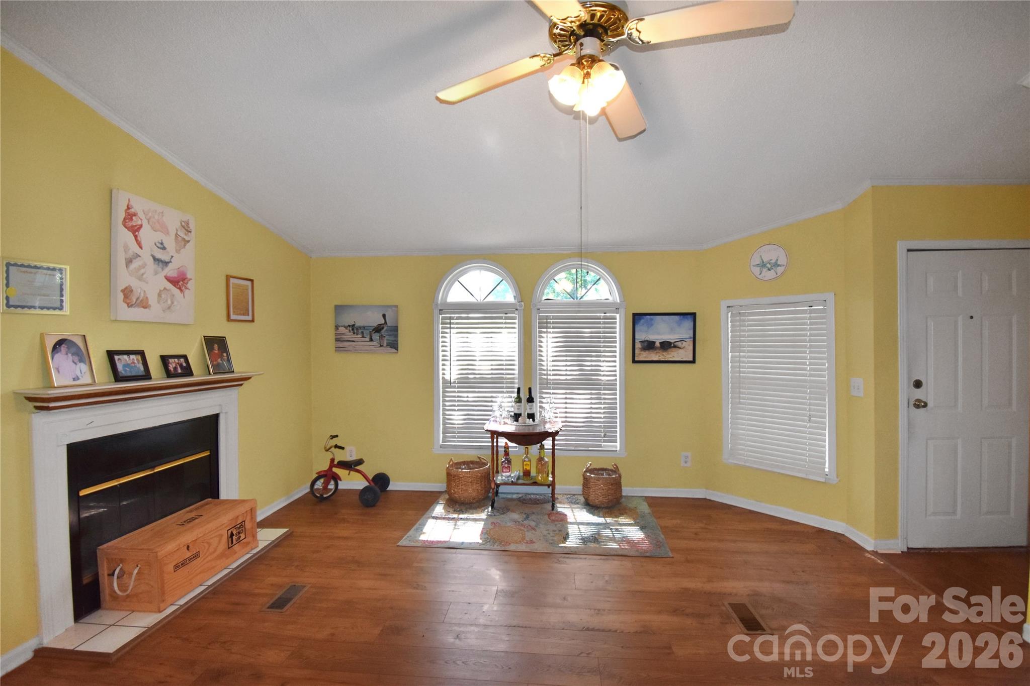 Single Family Residence at 103 Key West Lane, Mooresville, photo 3 of 30