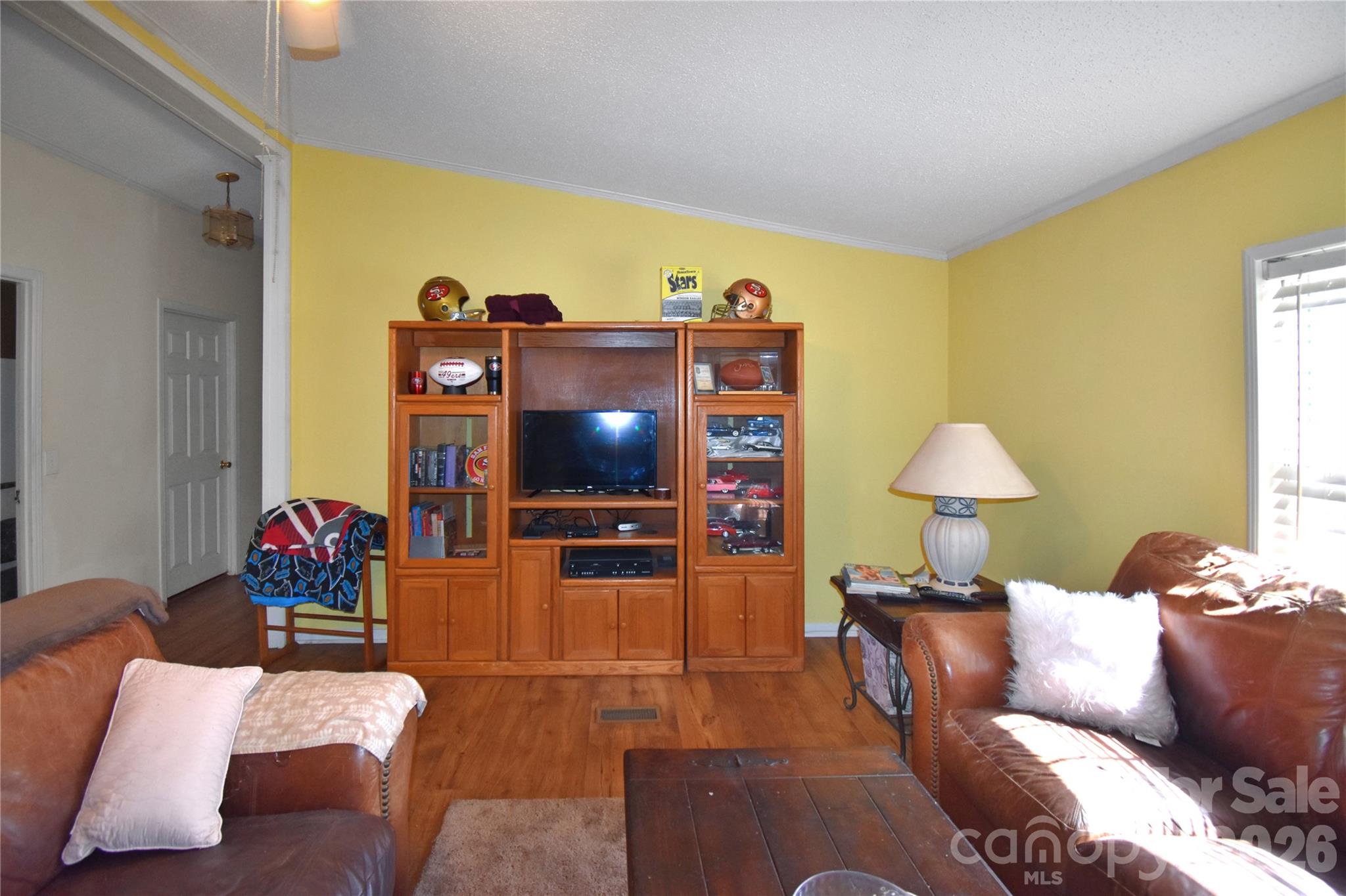 Single Family Residence at 103 Key West Lane, Mooresville, photo 10 of 30
