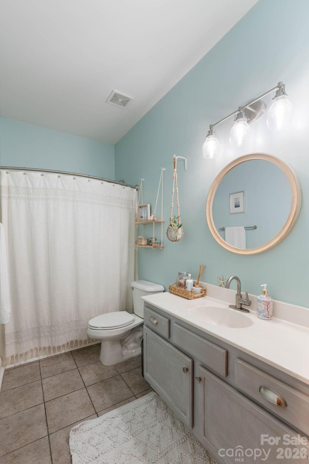 Bathroom - 21622 Aftonshire Drive, Cornelius