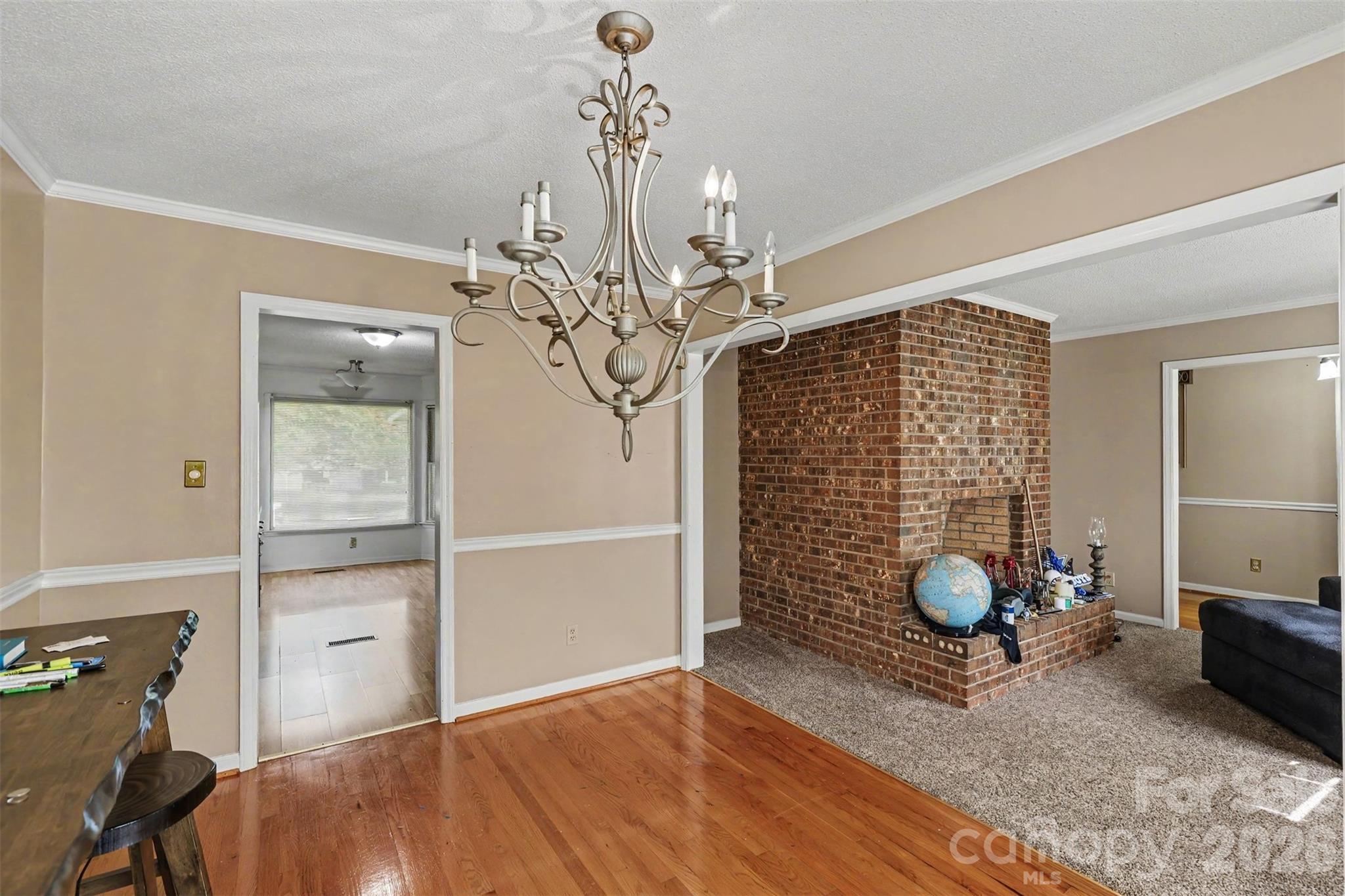 Single Family Residence at 310 Ferret Lane, York, photo 3 of 21