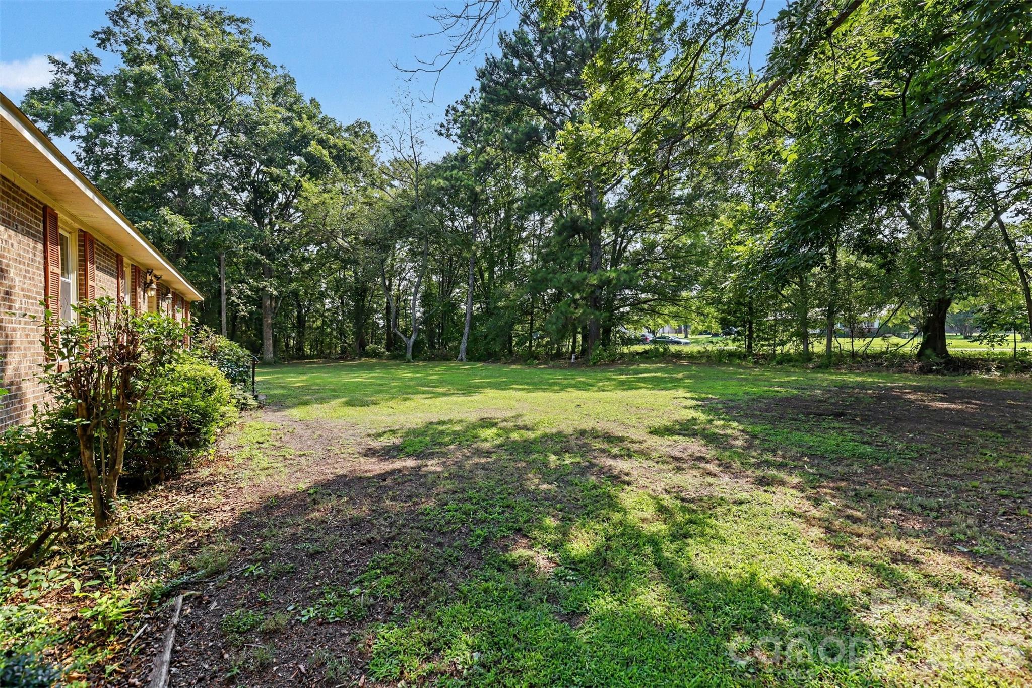 Single Family Residence at 310 Ferret Lane, York, photo 19 of 21