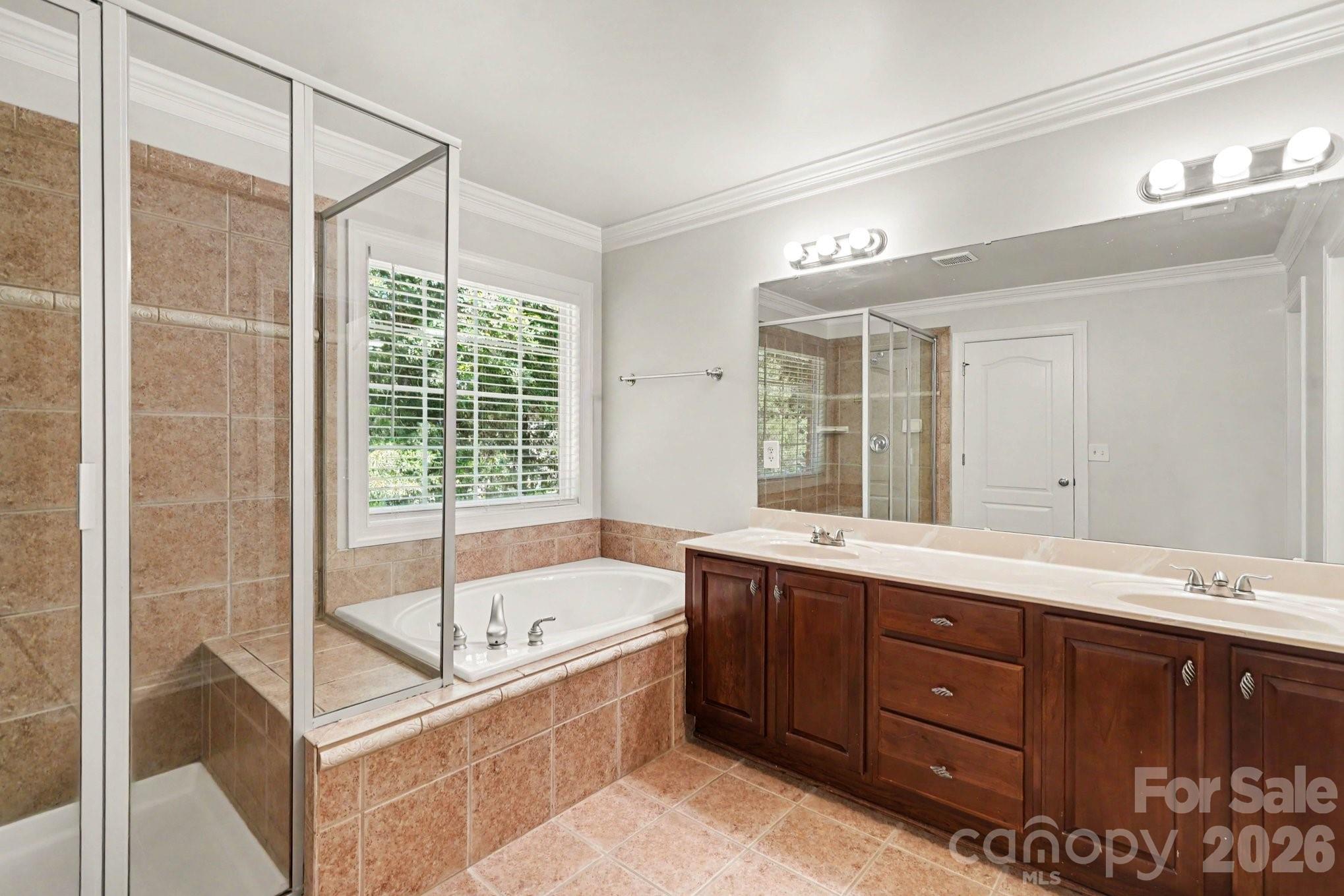 Single Family Residence at 229 Edenshire Court, Indian Trail, photo 14 of 24