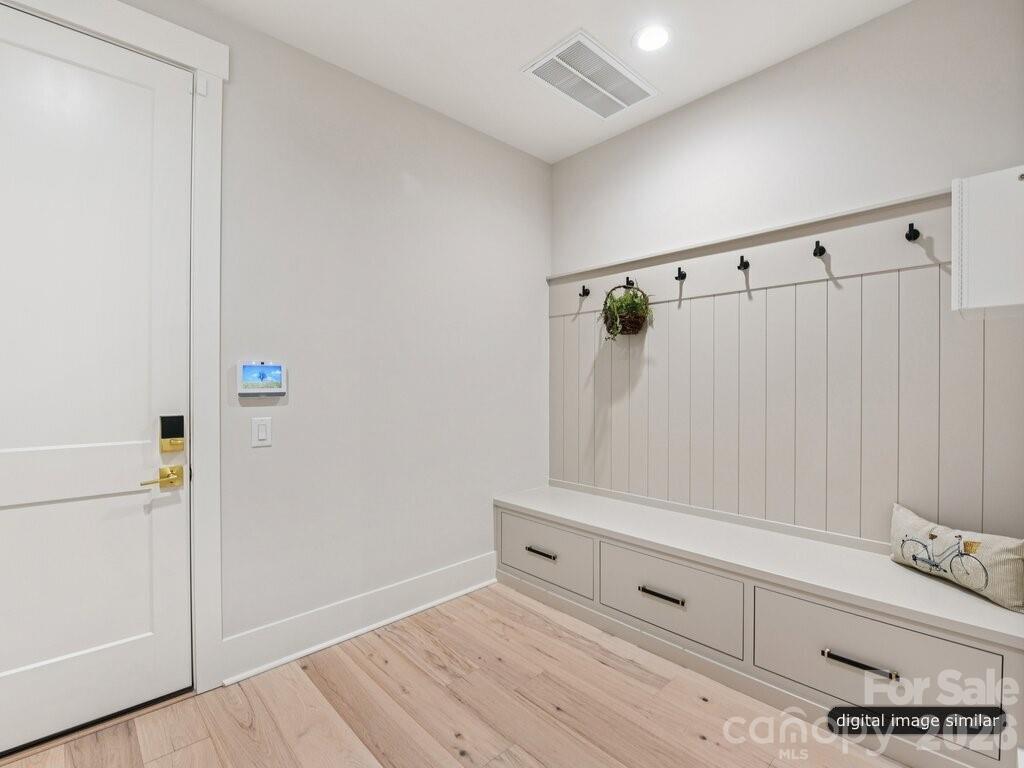 Single Family Residence at 2232 Grey Road, Davidson, photo 23 of 33