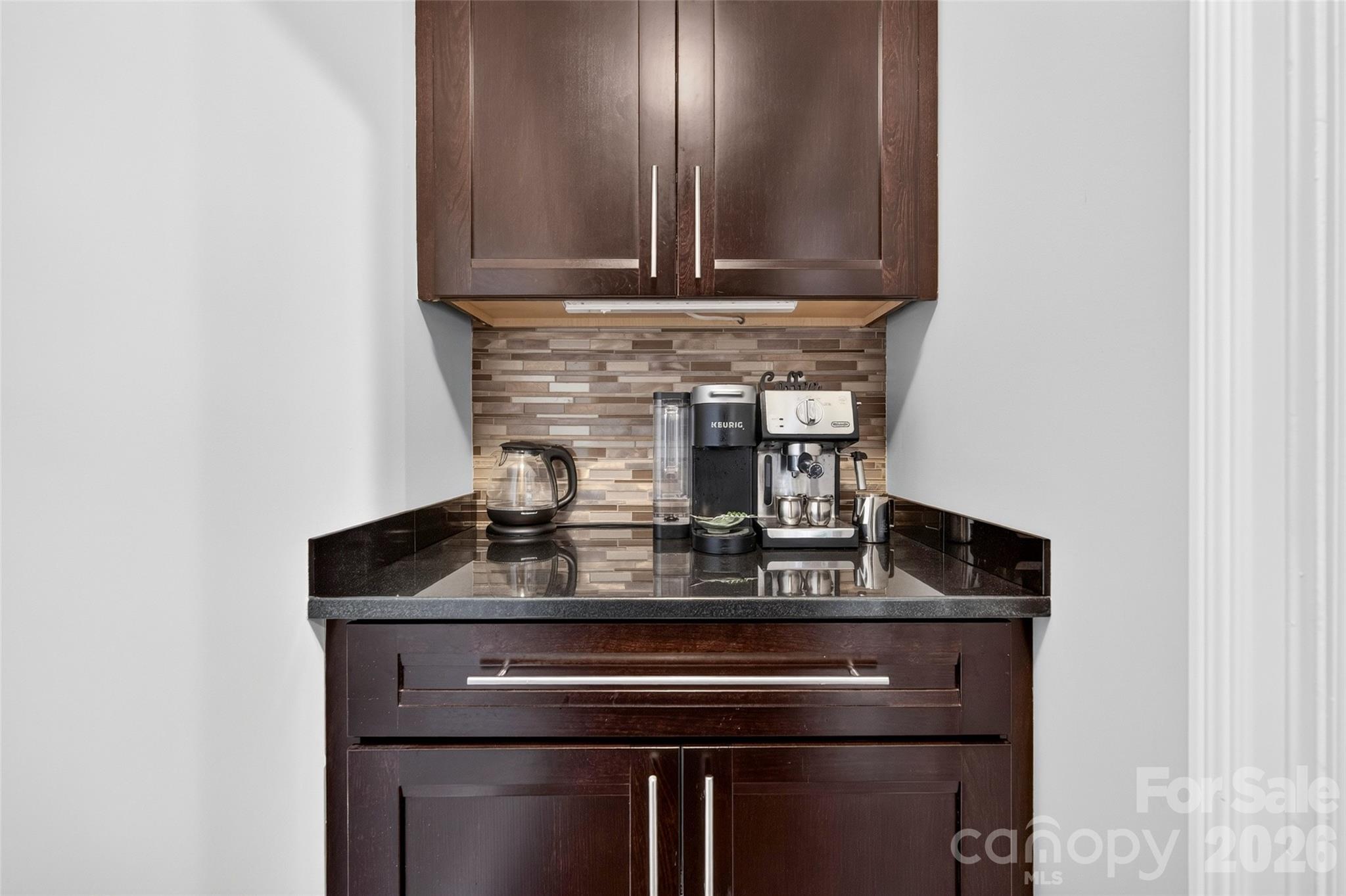 Pantry and Coffee Bar - 7144 Lynbrook Creek Road, Denver