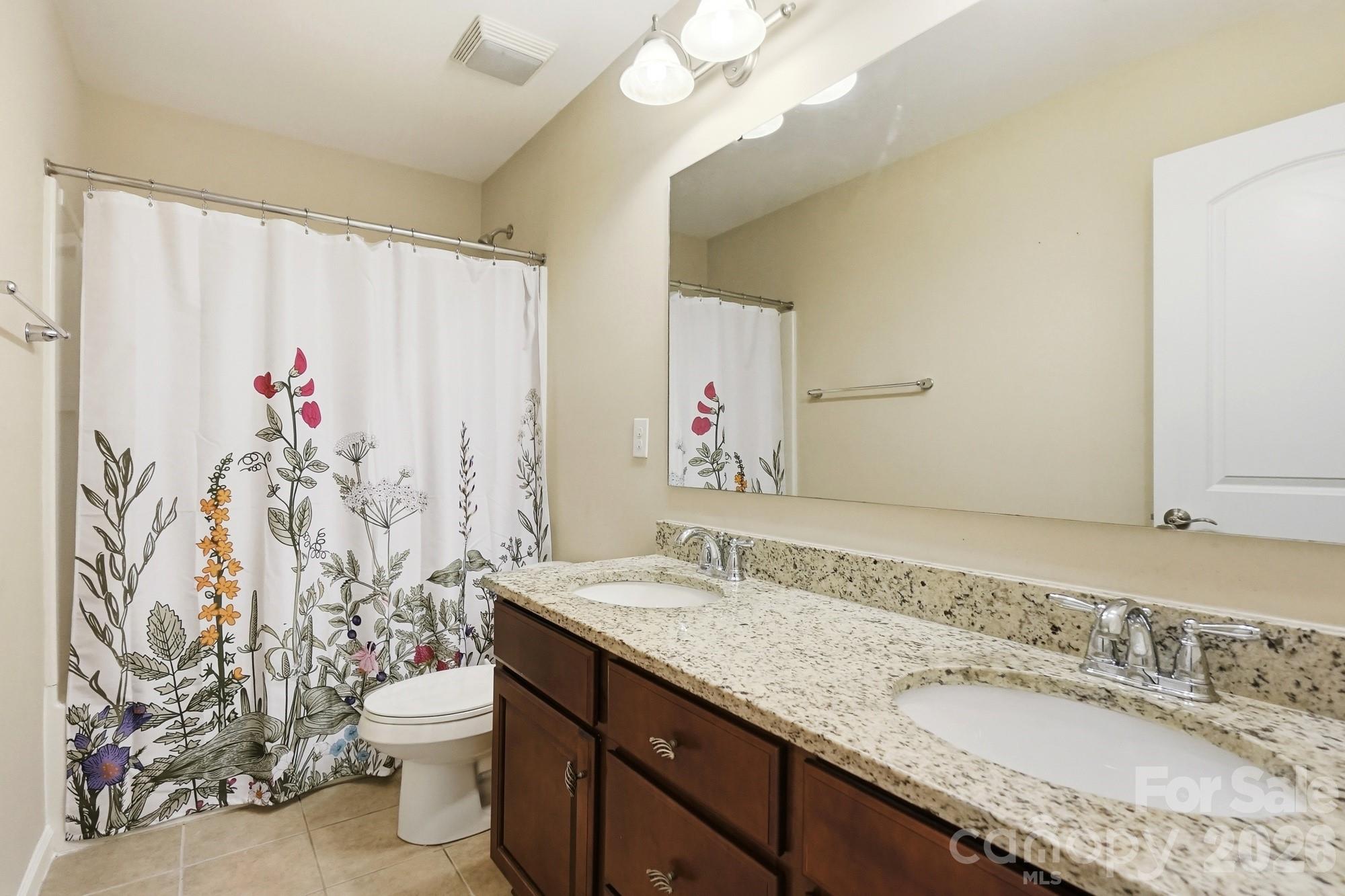 Single Family Residence at 2157 Bluebell Way, Tega Cay, photo 21 of 28