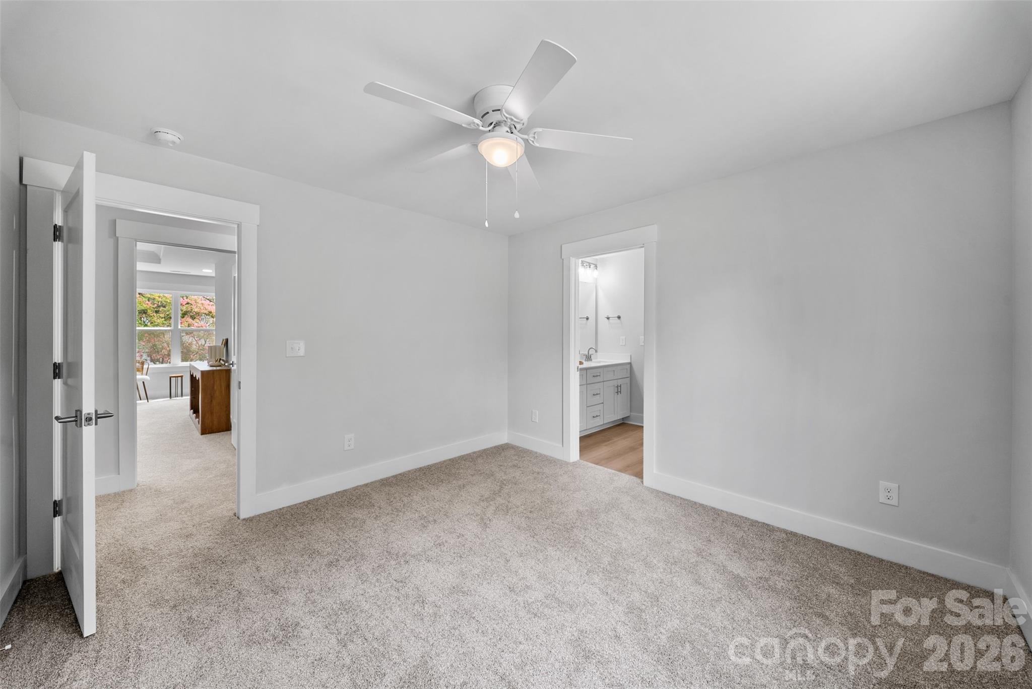 Single Family Residence at 170 Silver Creek Drive, Concord, photo 25 of 41