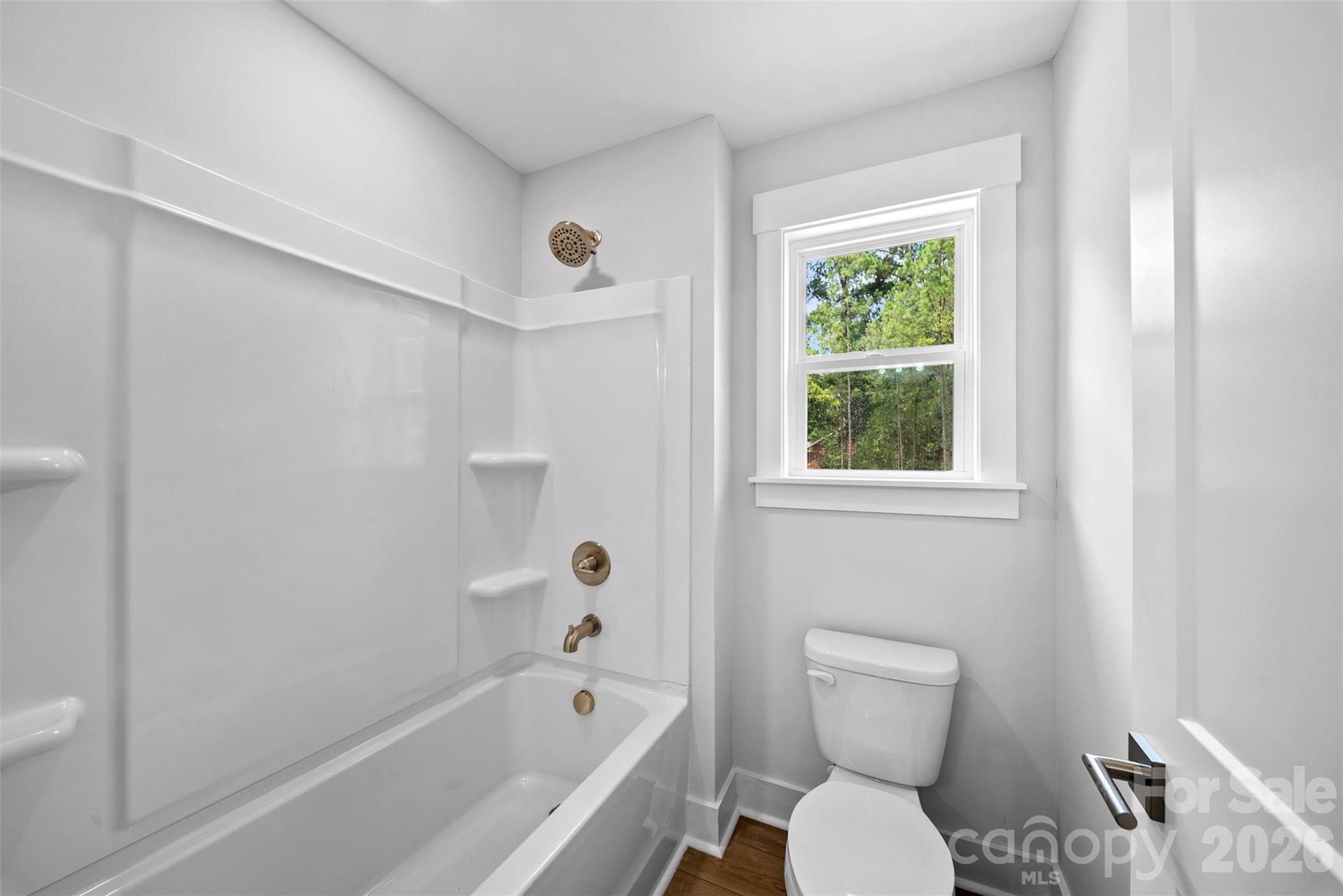 Single Family Residence at 170 Silver Creek Drive, Concord, photo 31 of 41