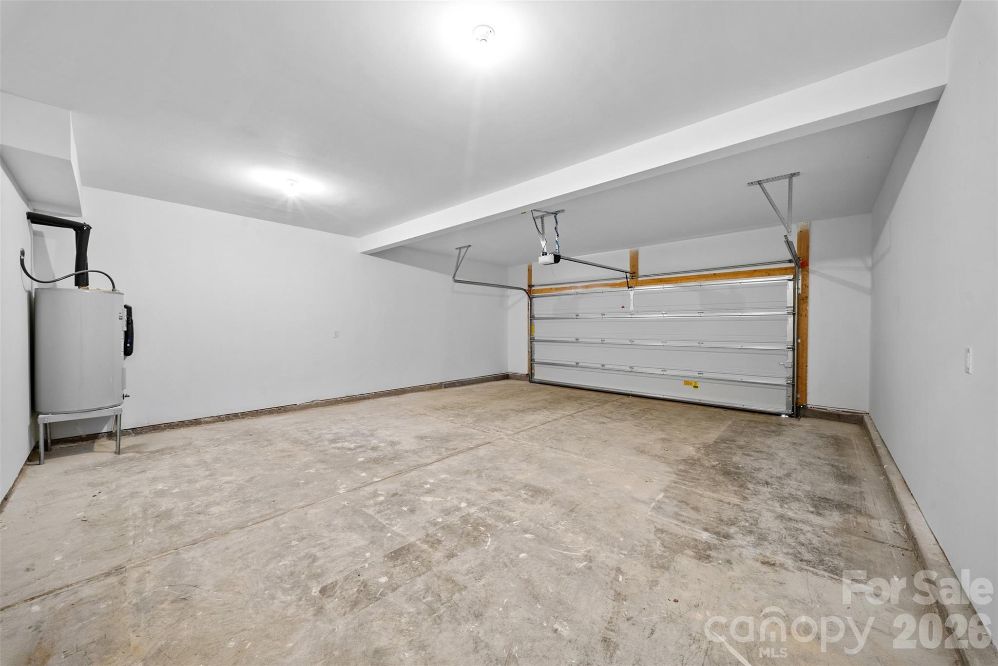 Single Family Residence at 170 Silver Creek Drive, Concord, photo 35 of 41