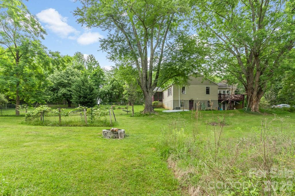 Single Family Residence at 3 Odie Lane, Candler, photo 42 of 43