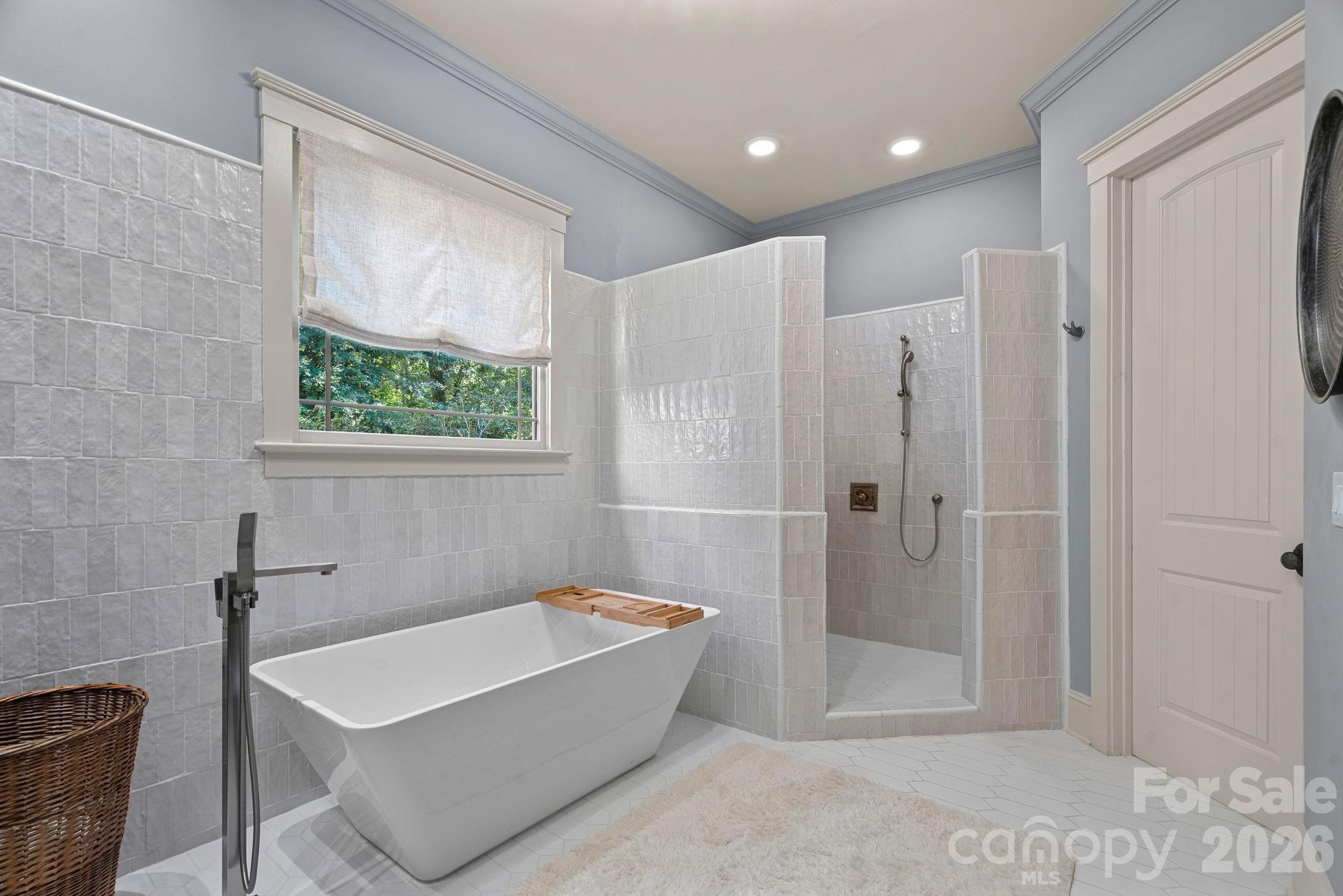 Updated Primary Bath - 157 Dedham Loop, Mooresville