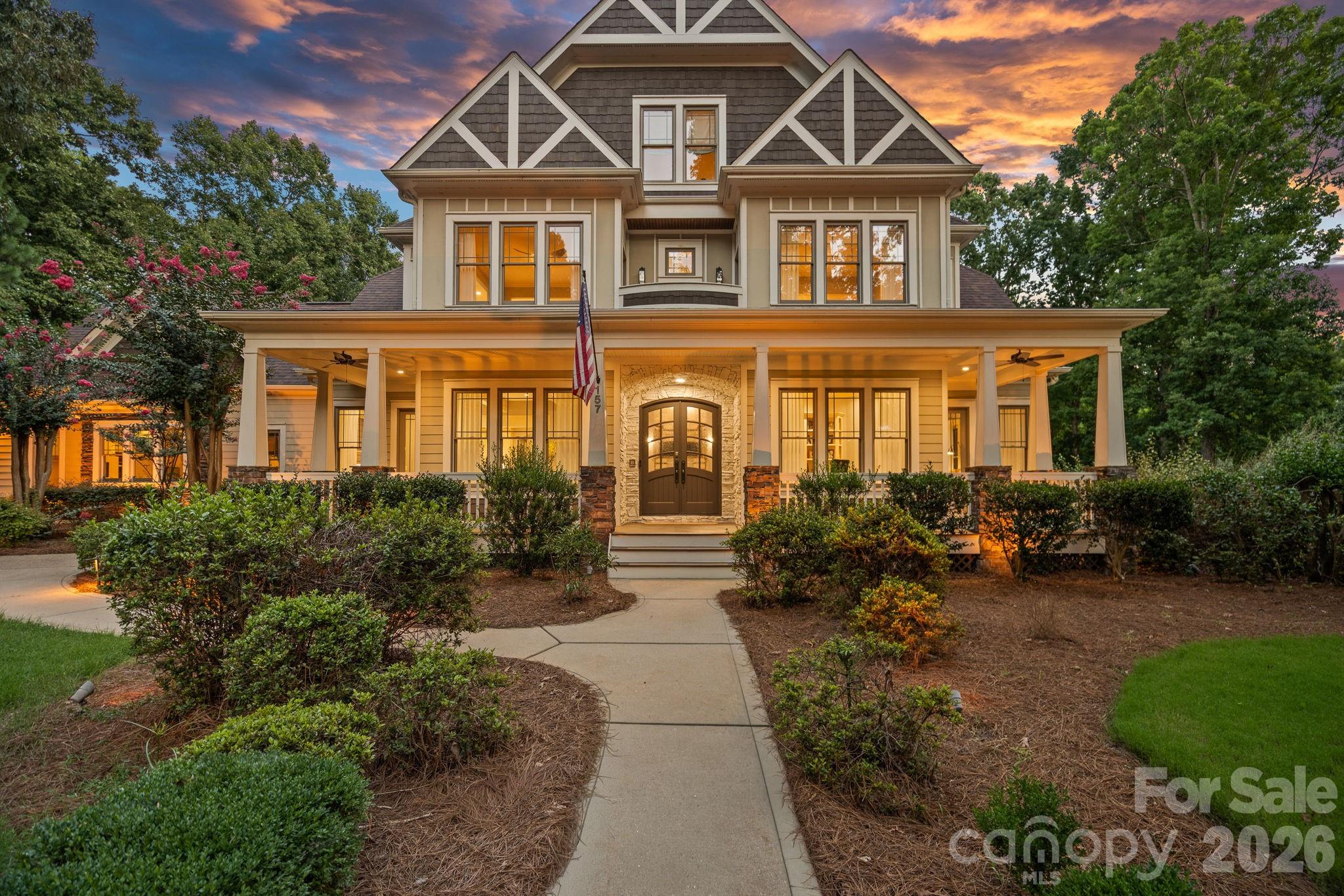 Welcome Home! - 157 Dedham Loop, Mooresville