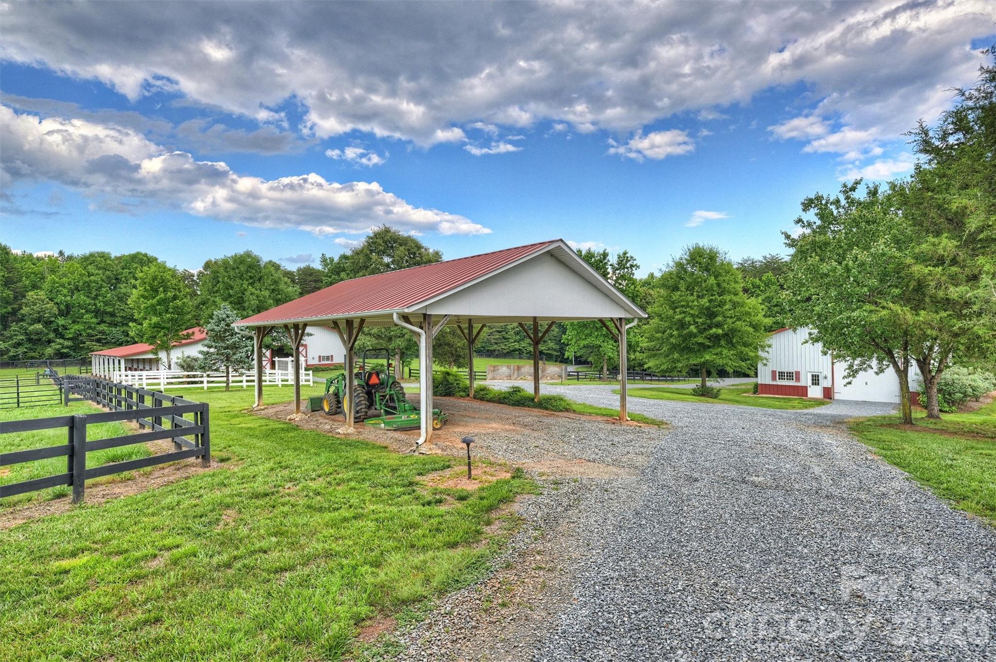 Farm at 172 & 186 Tuckertown Road, New London, photo 18 of 48