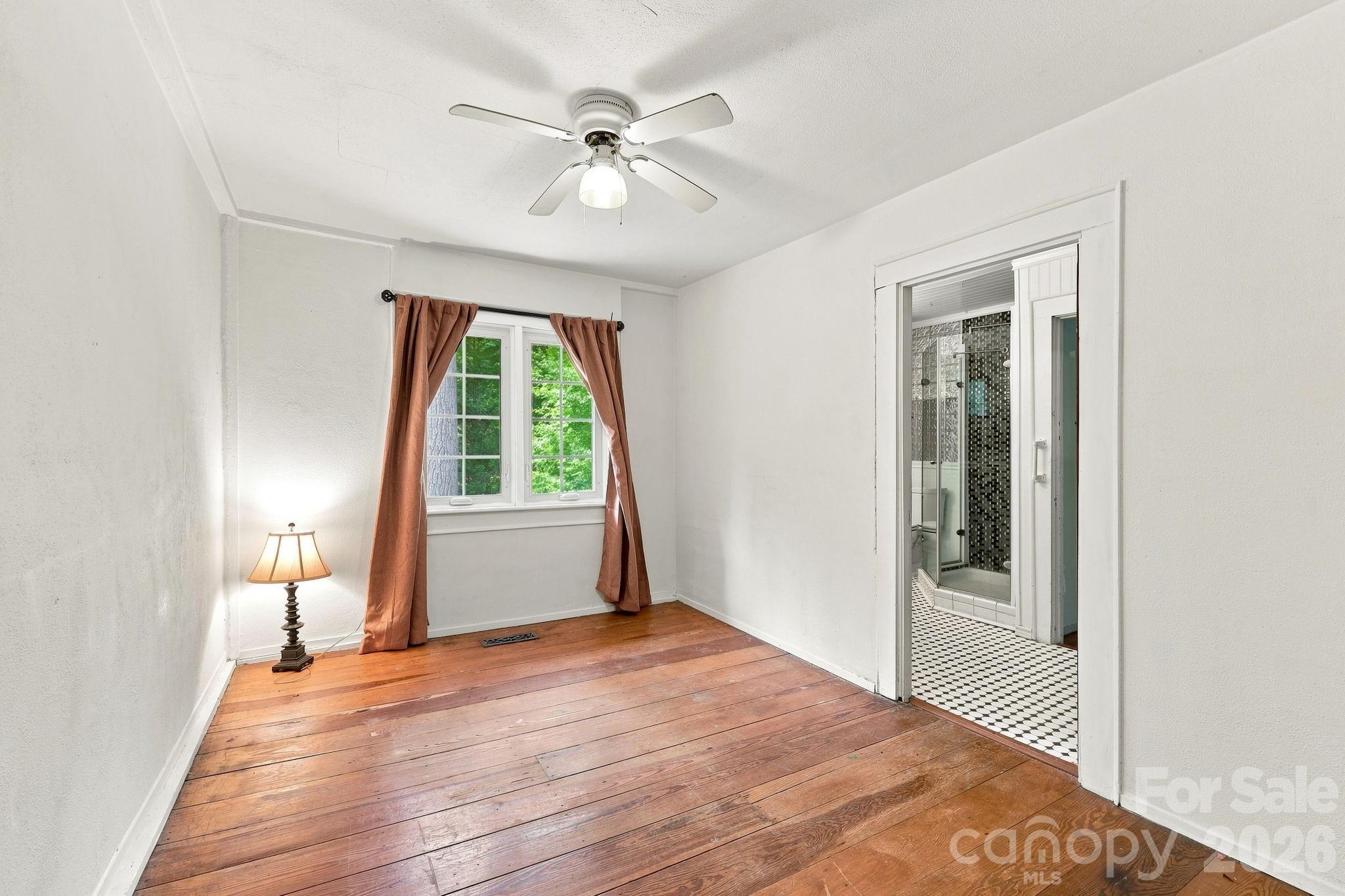 Upstairs Bedroom Room 2 - 1925 Laurel Park Highway, Hendersonville