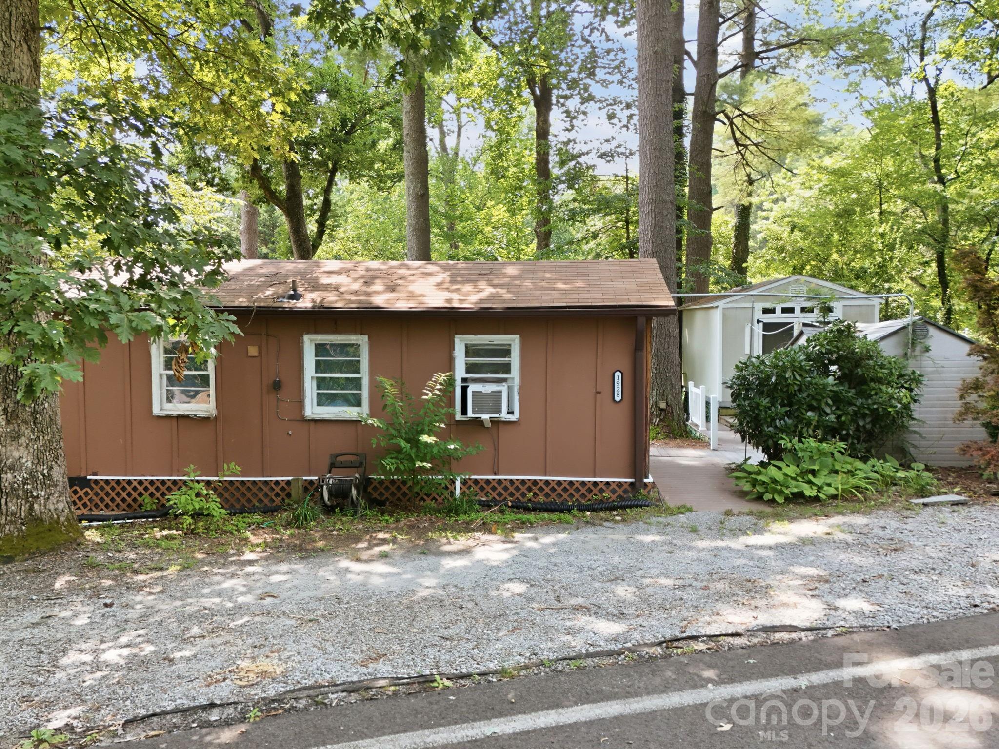 Single Family Residence at 1925 Laurel Park Highway, Hendersonville, photo 44 of 45